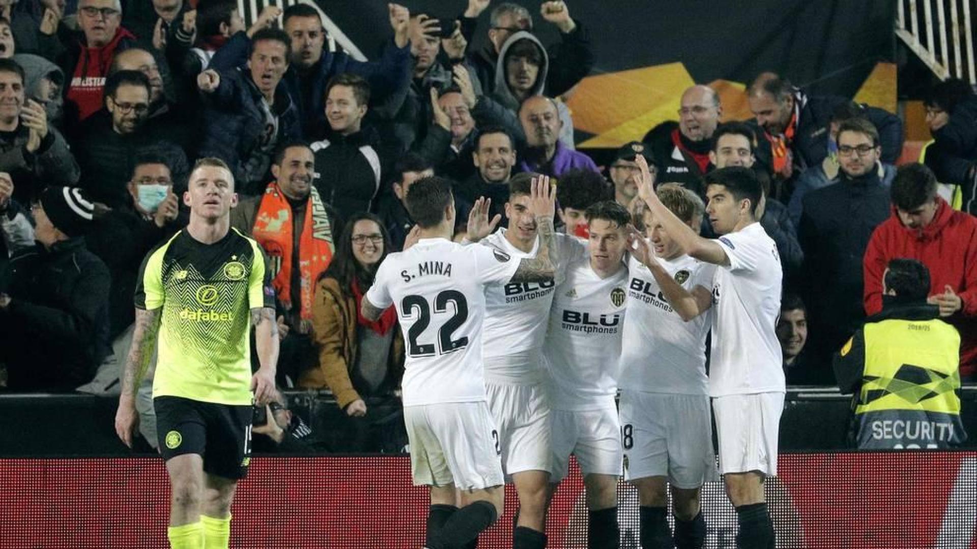 El Valencia aprovechó su superioridad numérica para clasificarse