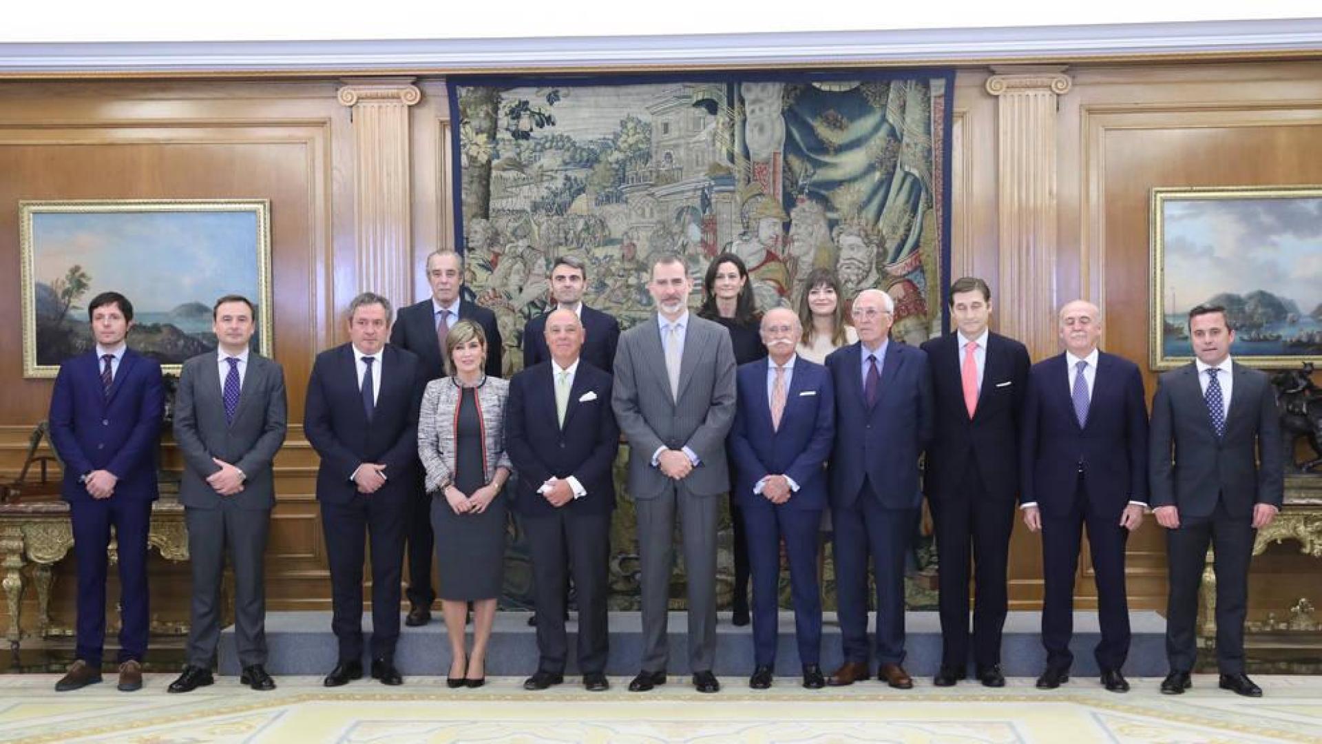 El Rey recibe al Comité Ejecutivo de la Cámara de Comercio de Navarra