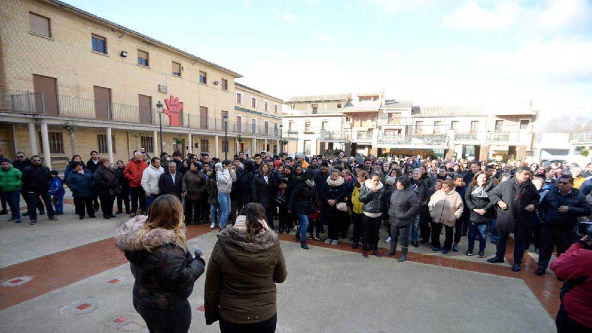 Plaza del ayuntamiento de Caparroso.