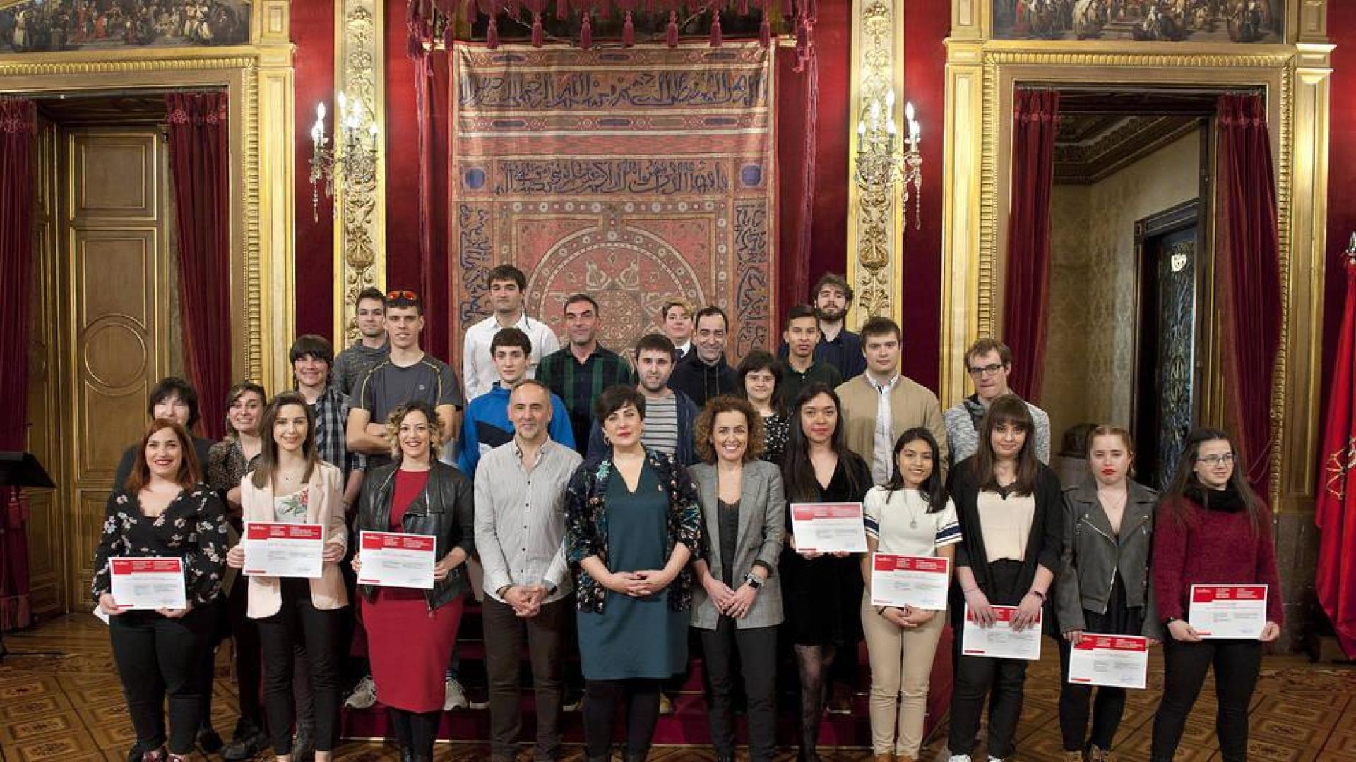 La consejera Solana entrega los Premios de FP a 27 estudiantes