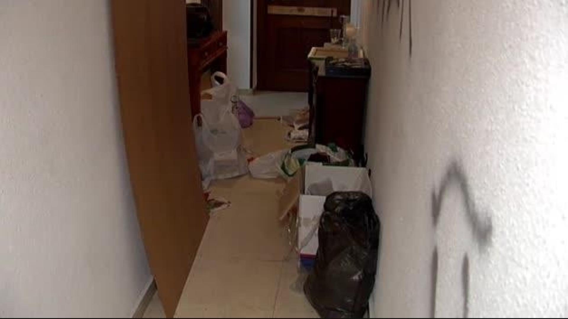 Su casa, 'okupada' tras irse de fin de semana