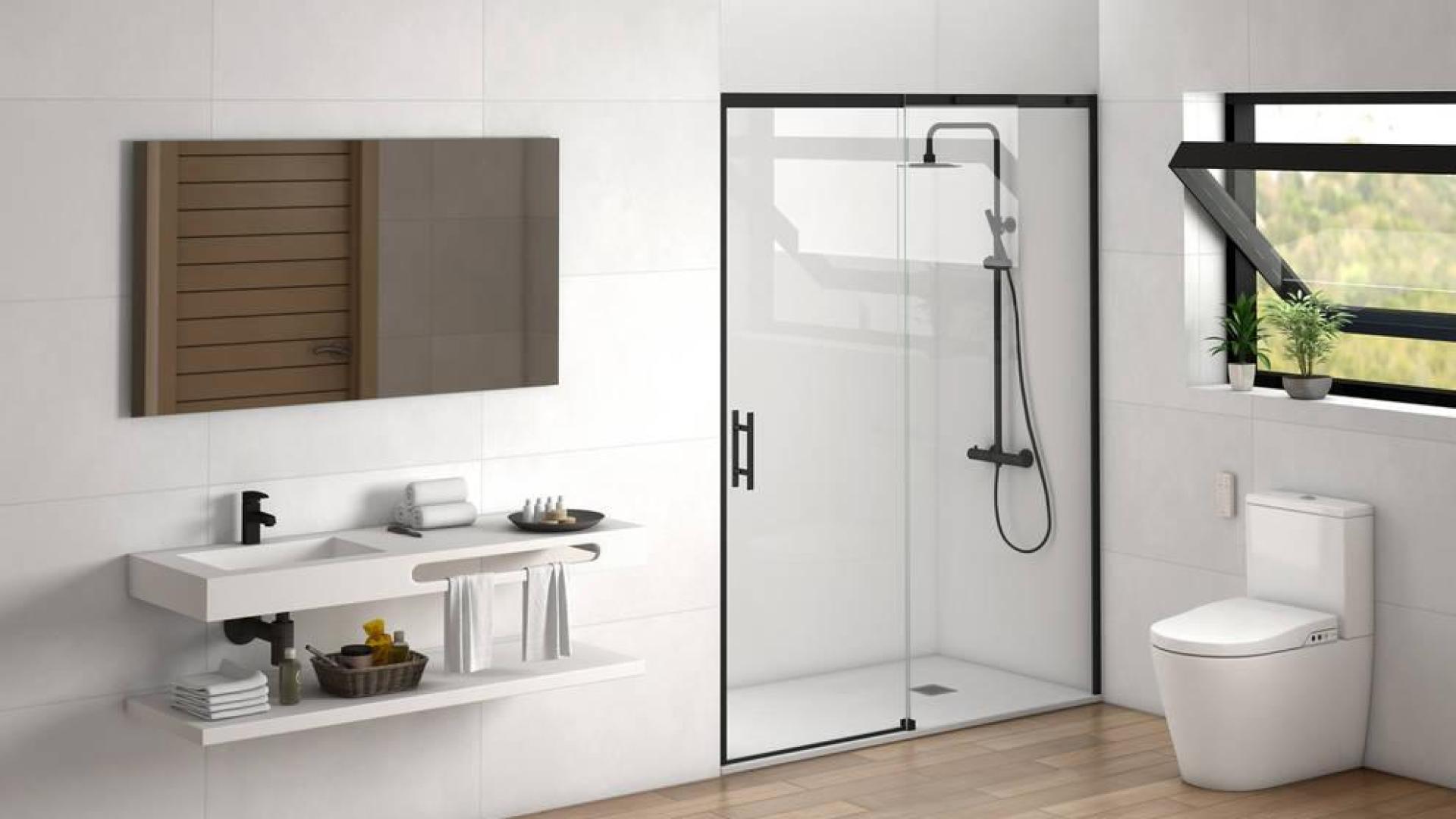 Cambiar de bañera a ducha para lograr un baño más seguro y accesible