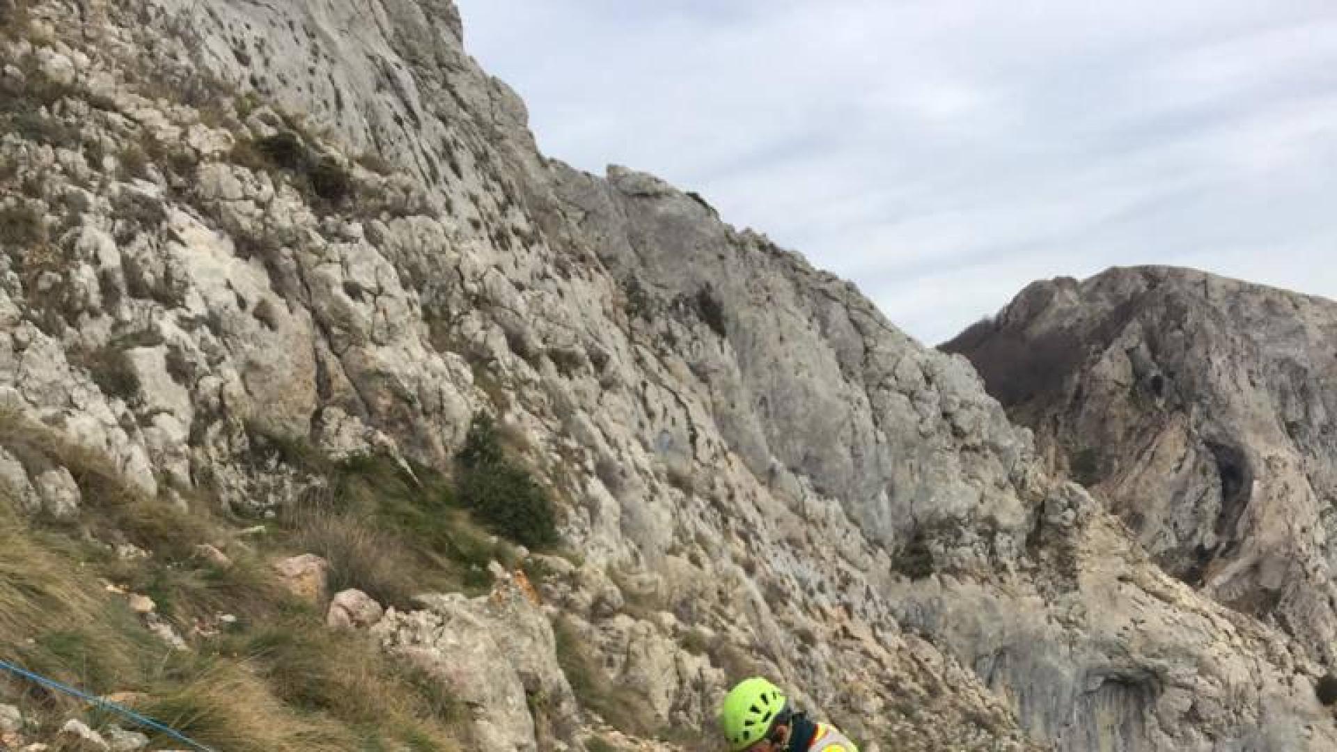 Rescate del montañero en el monte Yoar.