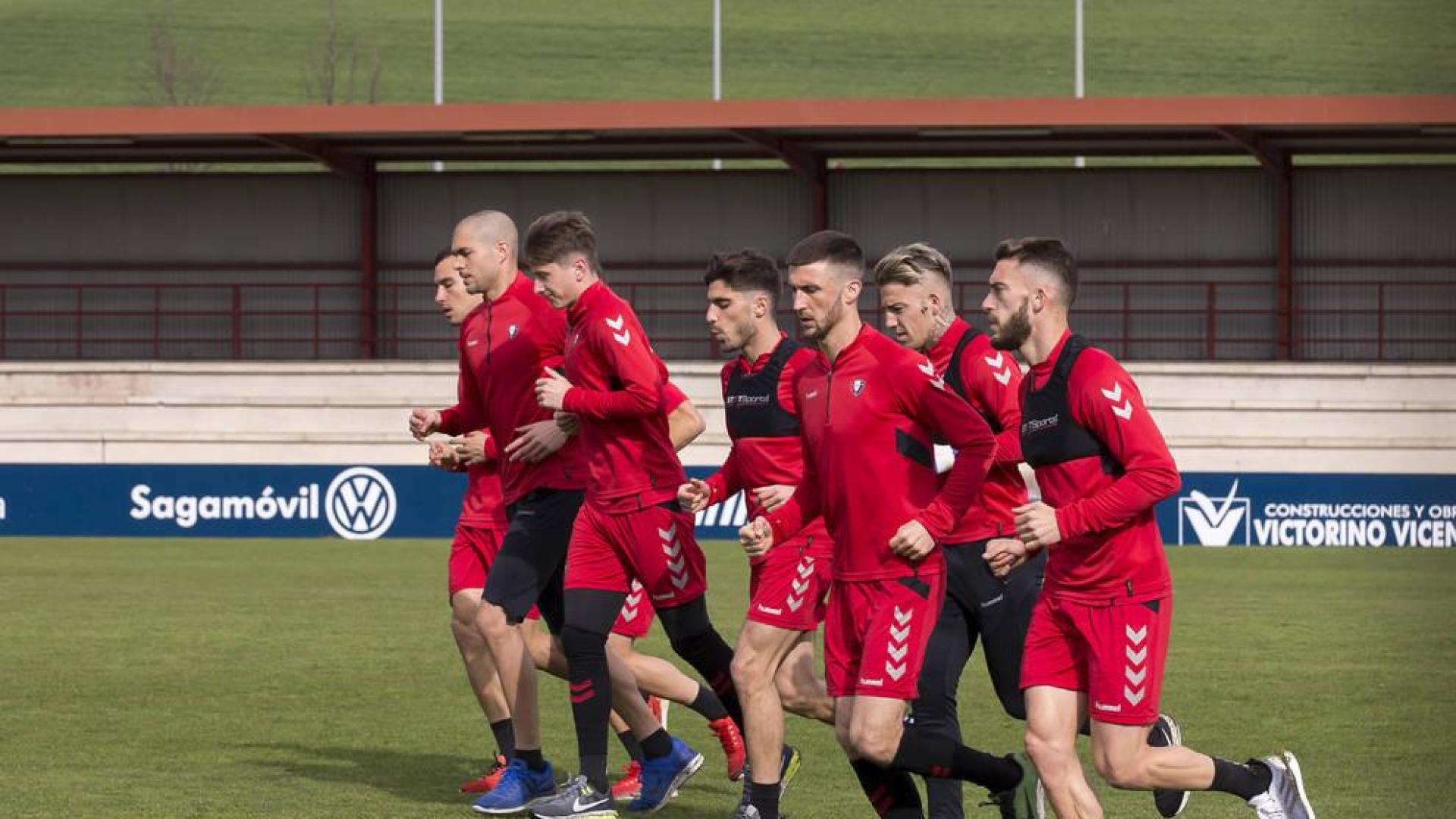 Osasuna abre una brecha de 10 puntos con el 7º