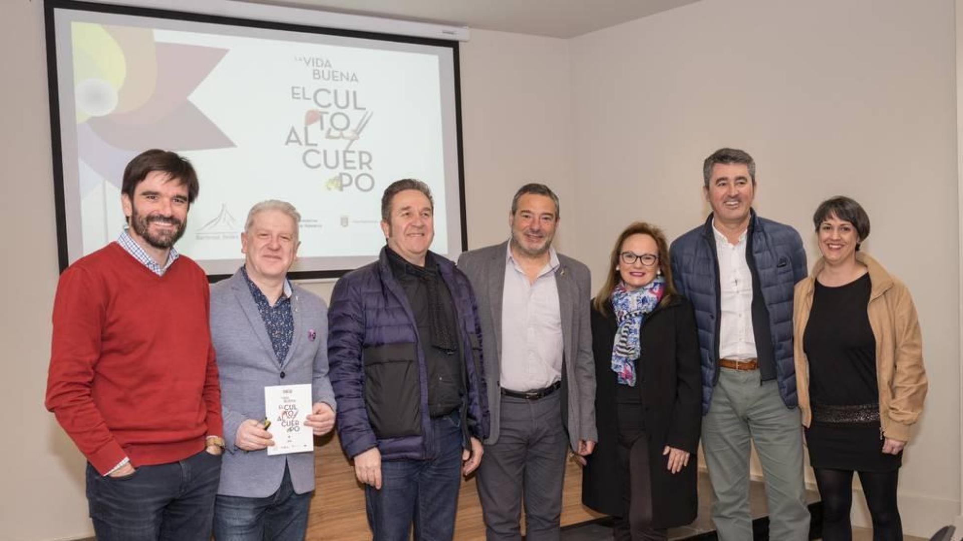 El Gran Wyoming, Maribel Verdú y Santiago Segura, en Tudela