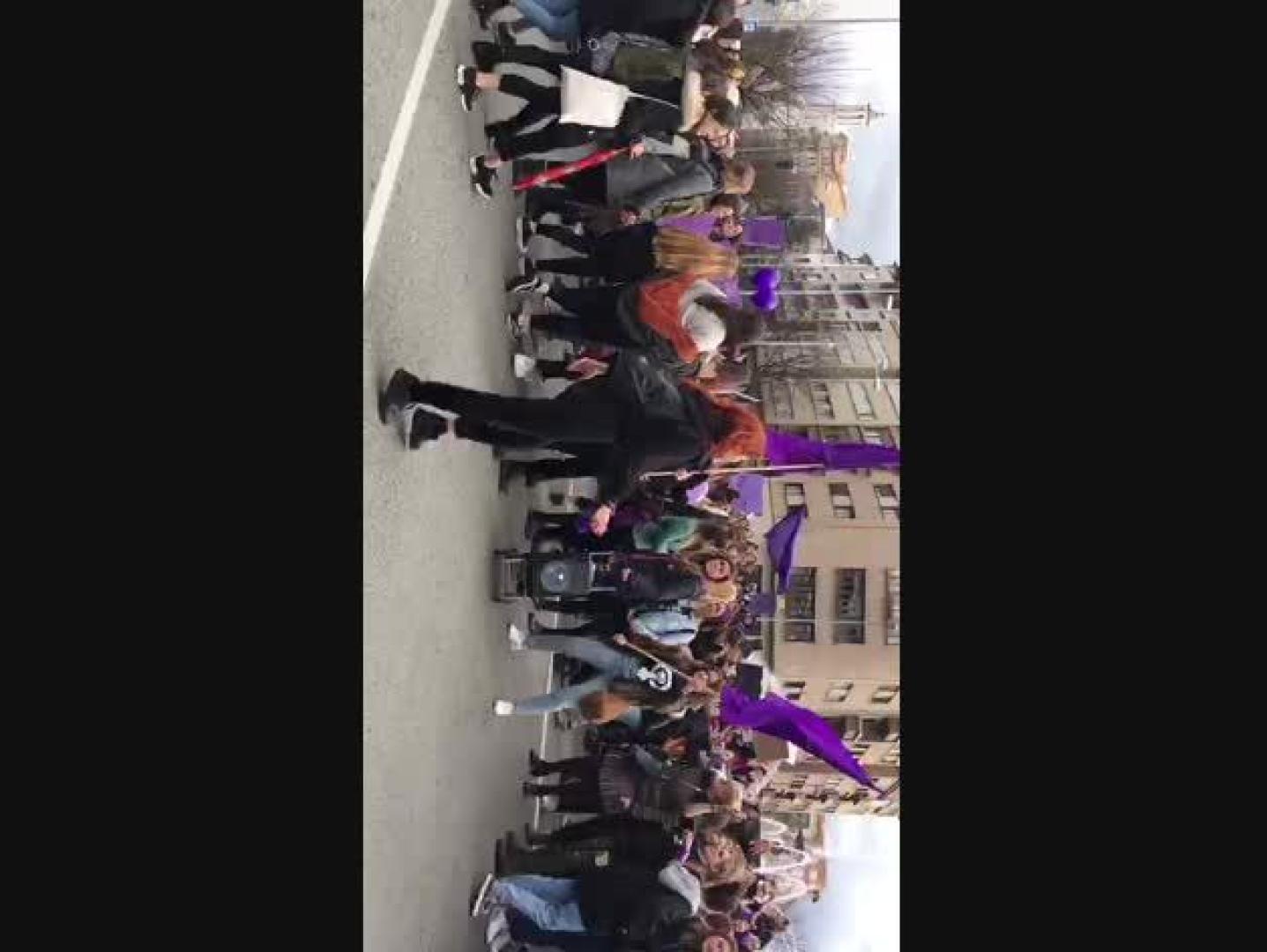 8M | Concentración en la plaza de Merindades de Pamplona