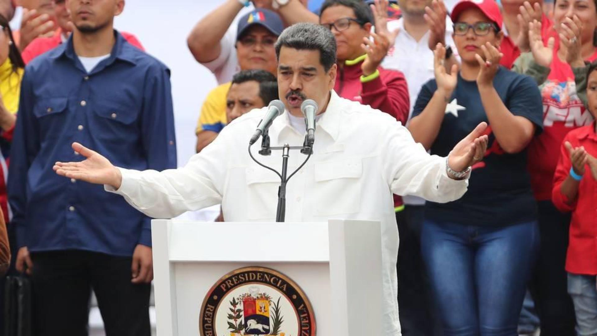 Maduro carga contra EE UU por los apagones en Venezuela