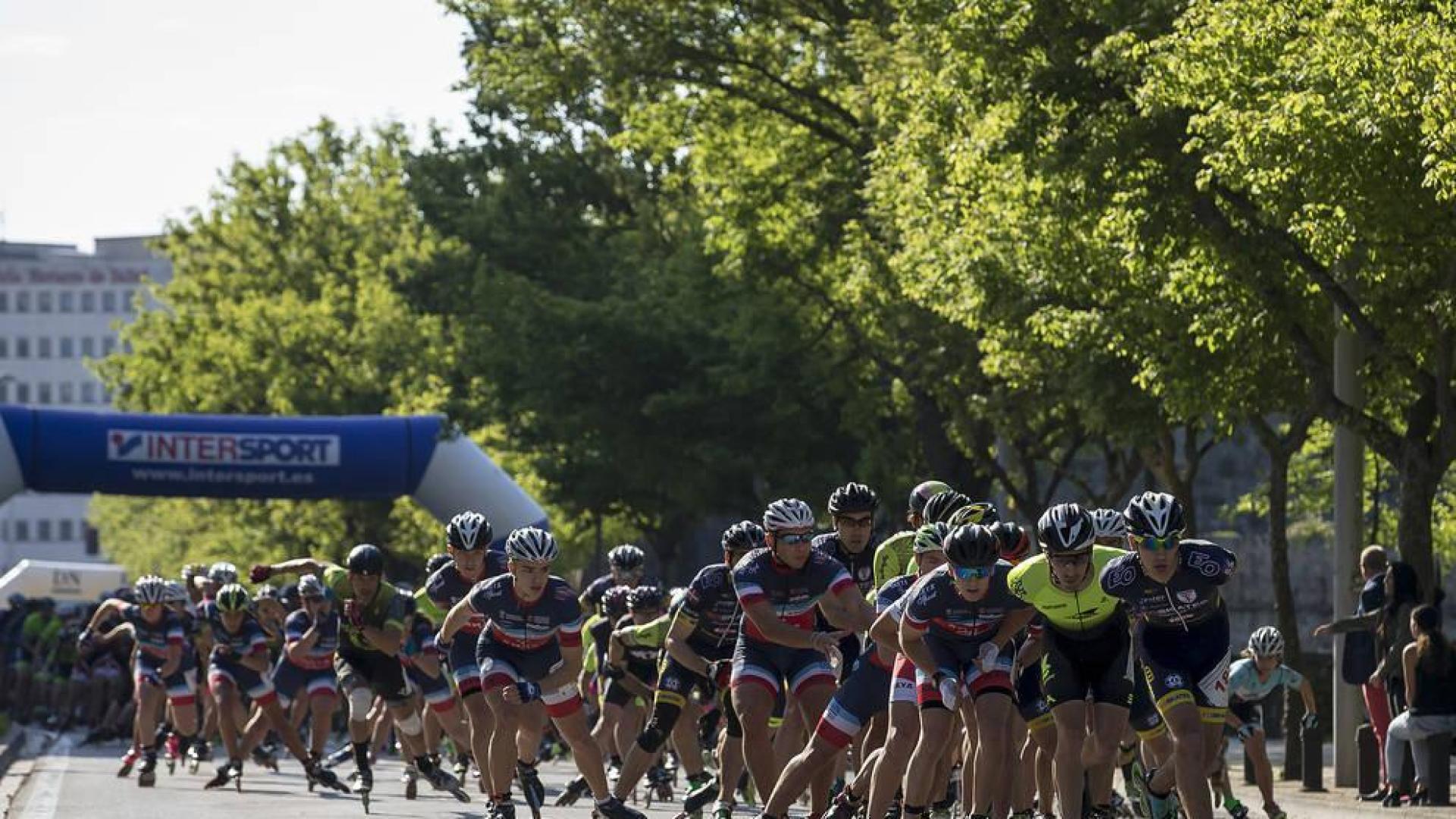 El vasco Patxi Peula y la colombiana Aura Quintana ganan el maratón de patinaje