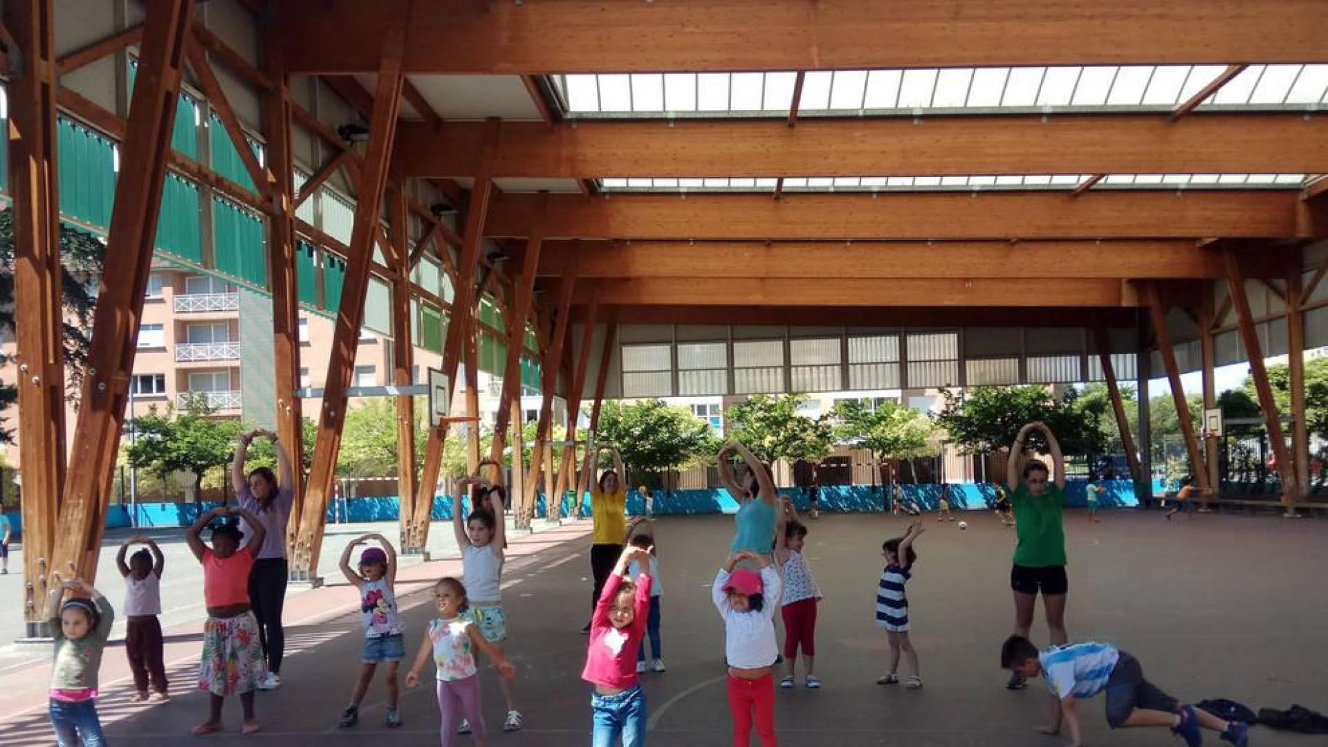 Servicio de atención infantil de Semana Santa.