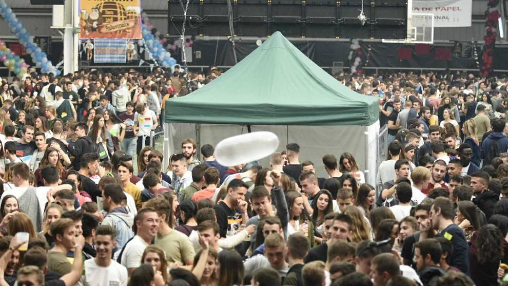 Fotos de la Carpa en la CD Amaya