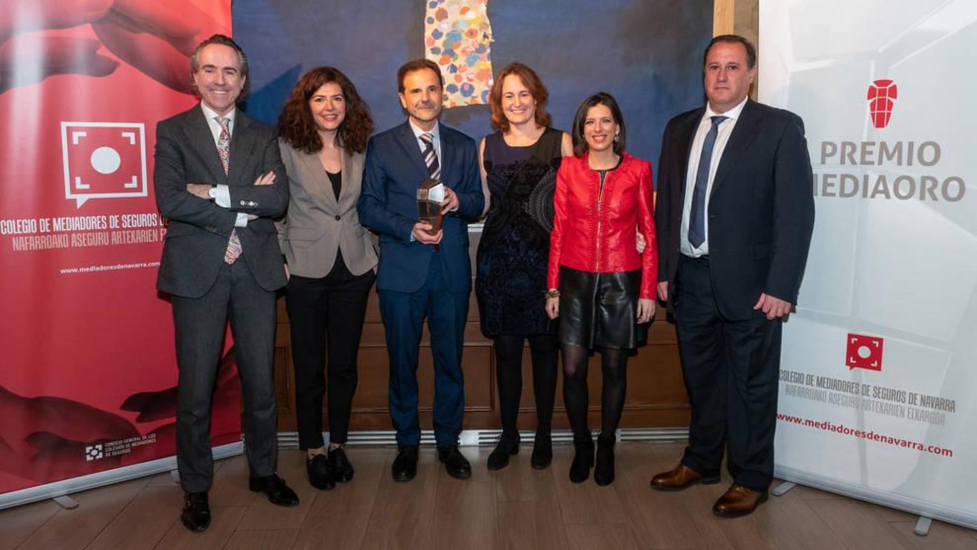 El Colegio de Mediadores de Seguros de Navarra premia a Enrique Sánchez