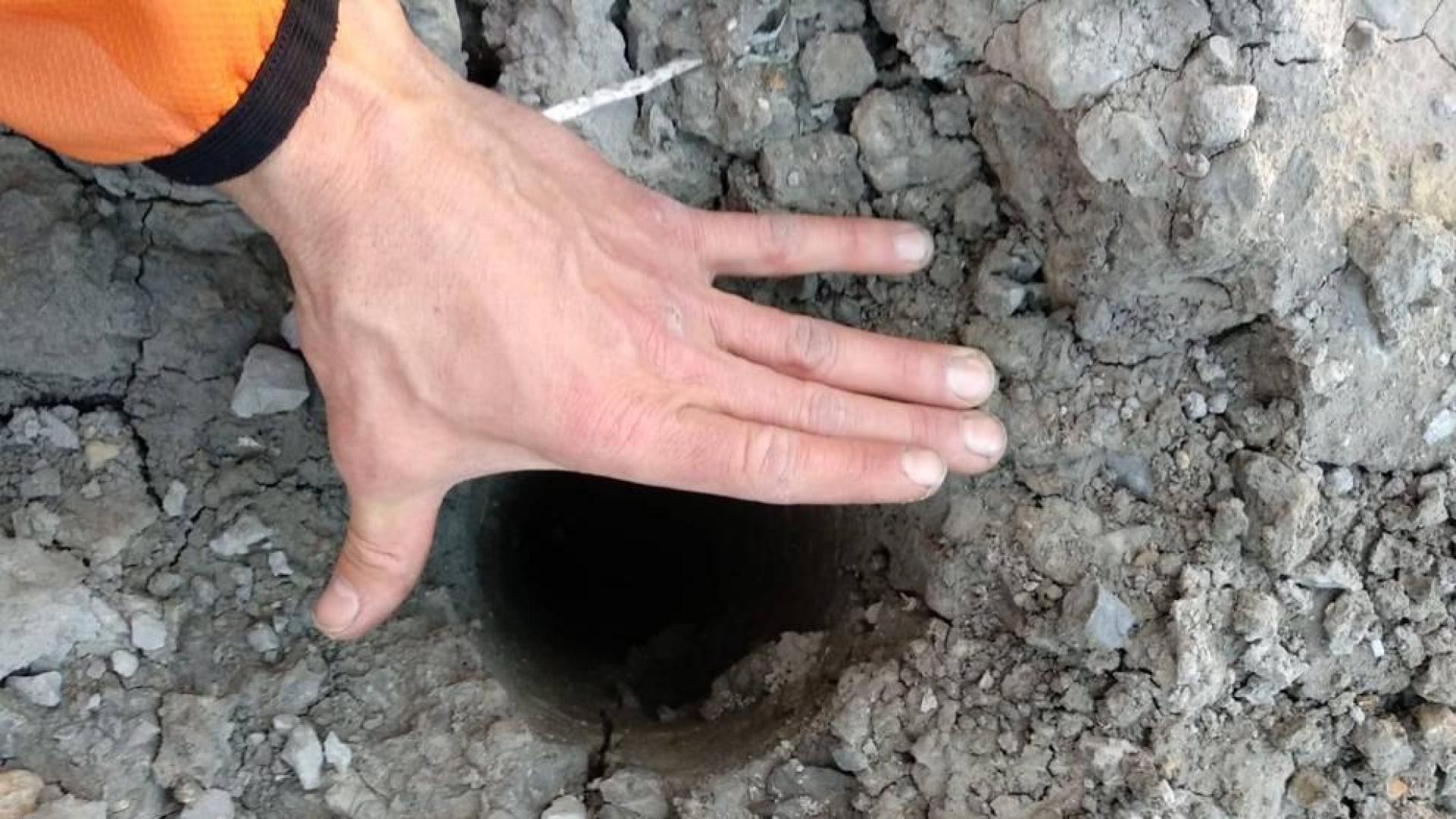 Aspecto de una de las perforaciones hechas sobre la parcela en Imárcoain.