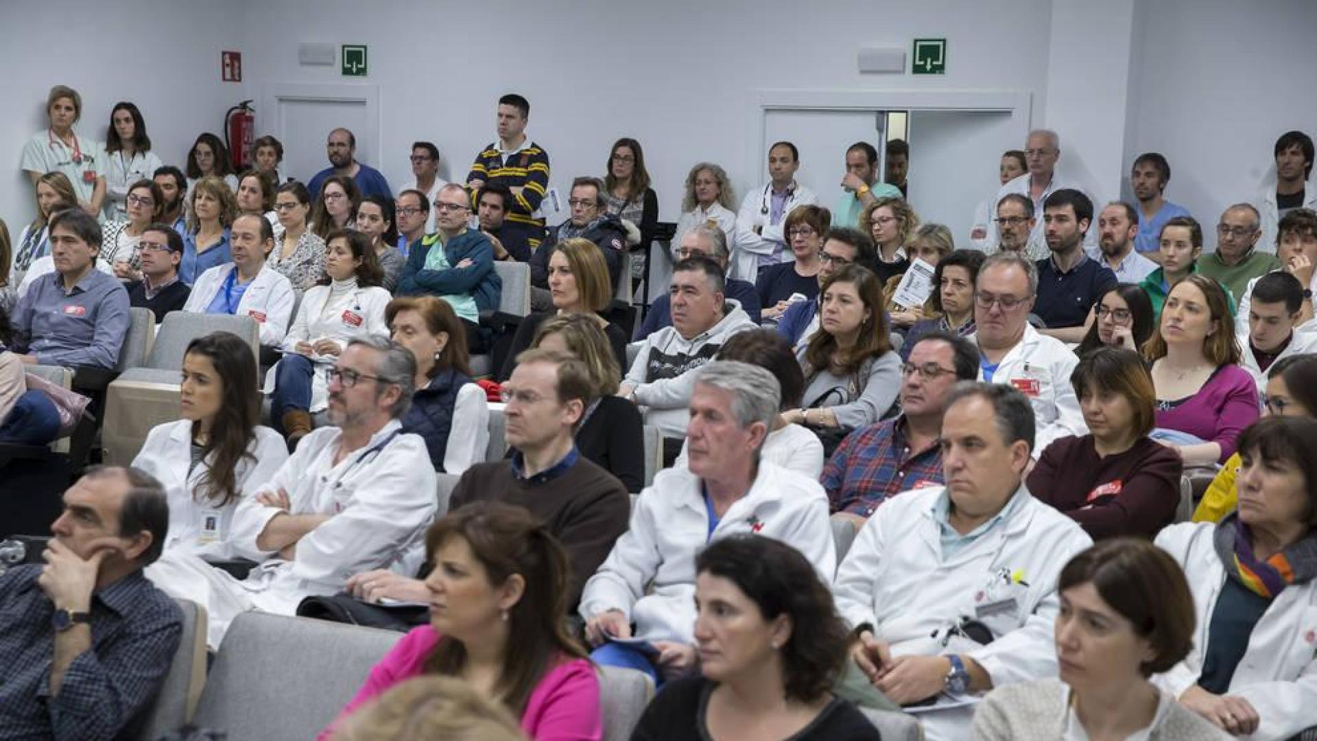 2.600 consultas y 28 operaciones suspendidas en el sexto paro médico