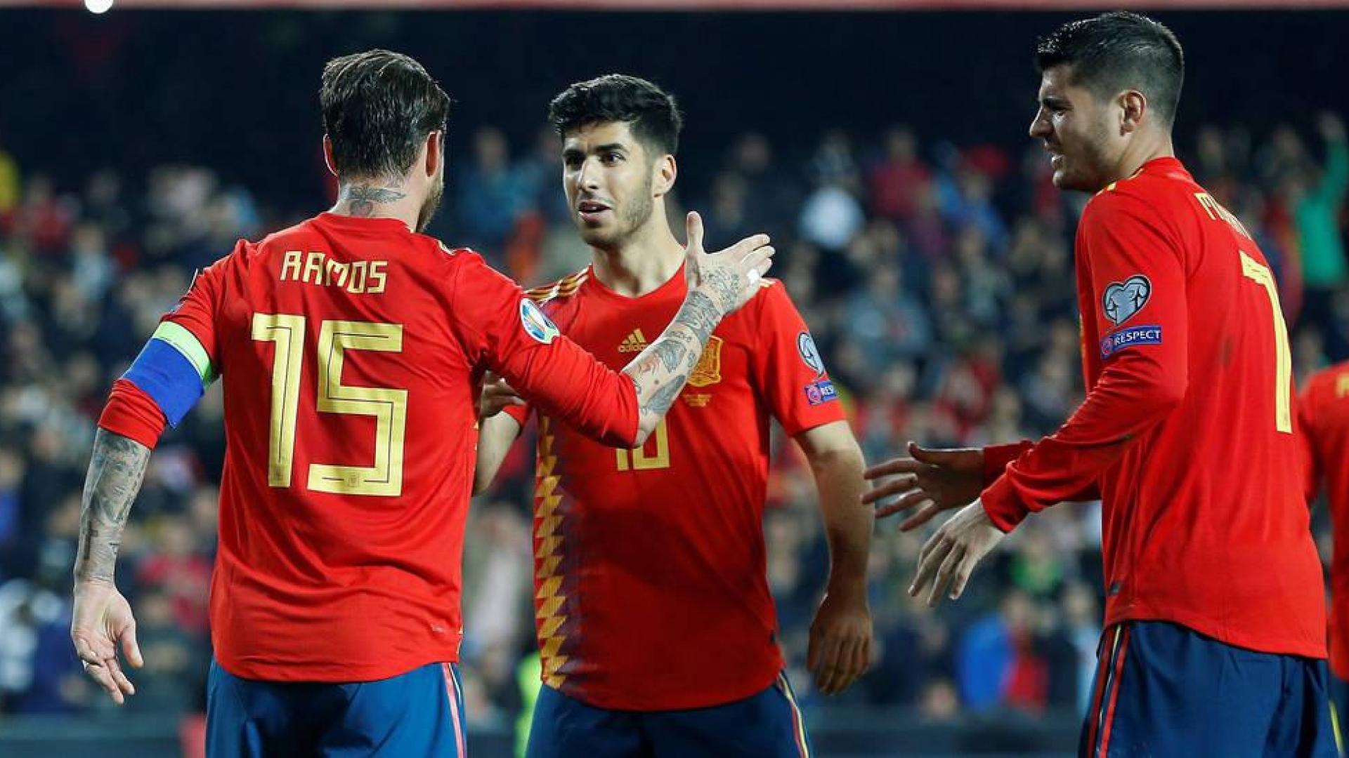 España abre con triunfo ante Noruega la clasificación para la Eurocopa