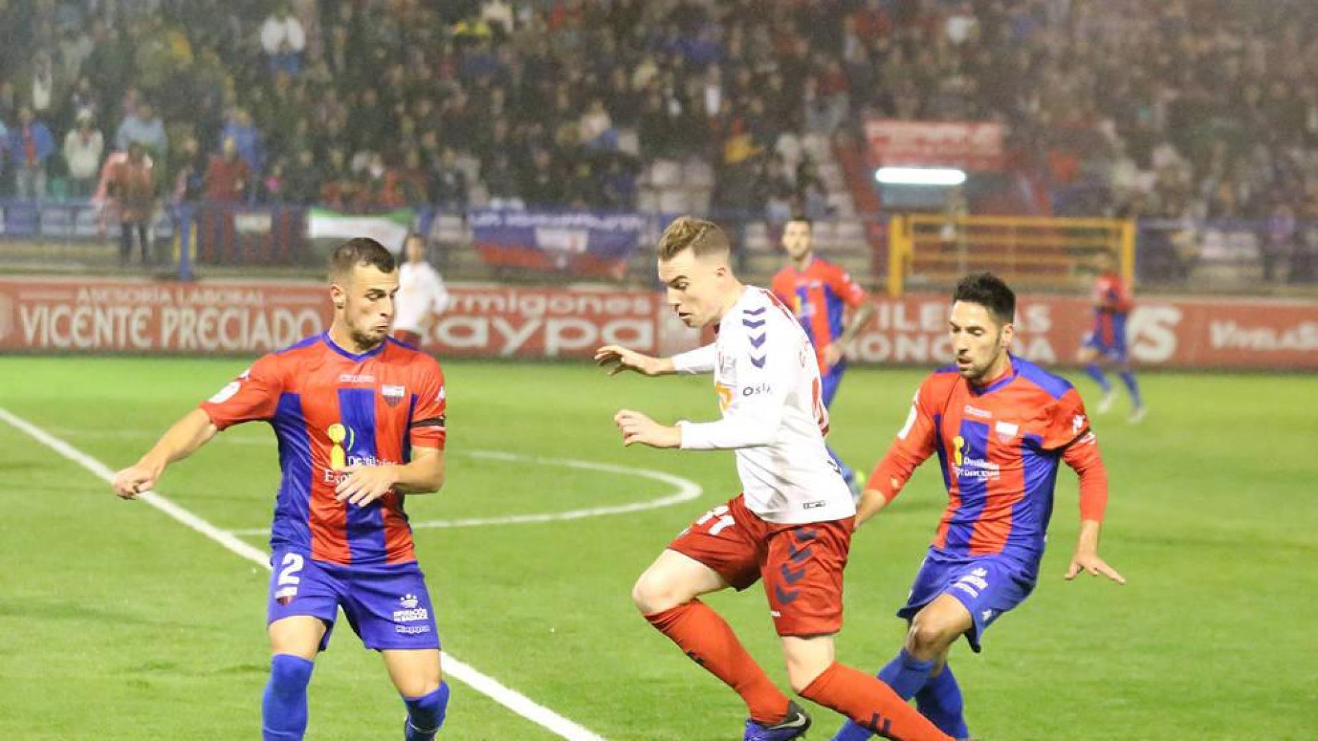 Horario y dónde ver el Osasuna-Extremadura