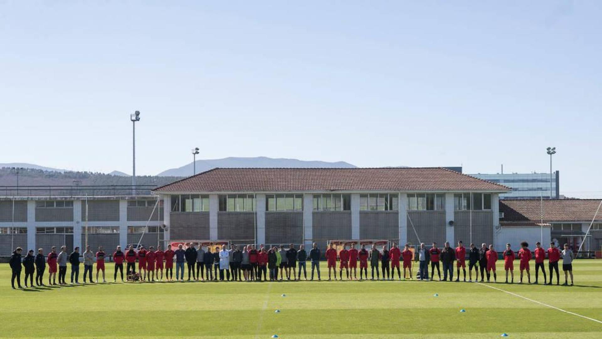 Osasuna muestra su pésame por la muerte del expresidente Miranda