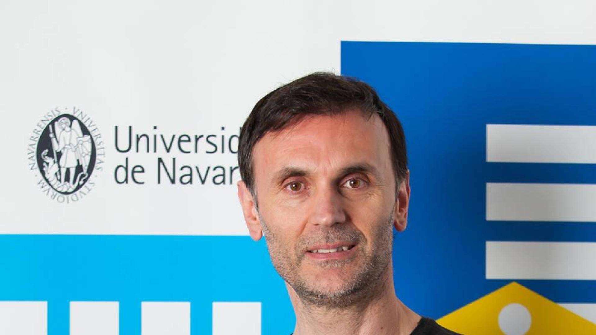 El físico Jorge Mira: "No cambiar la hora sería como llevar abrigo en verano"