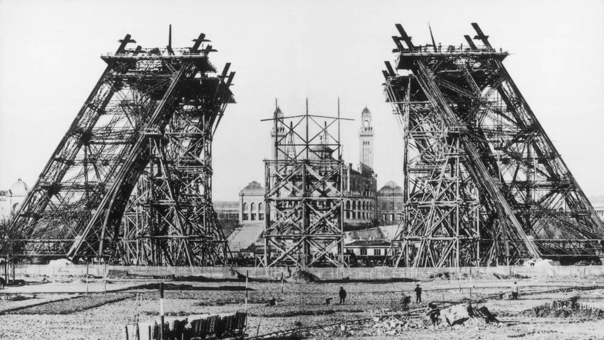 La Torre Eiffel celebra su 130º aniversario