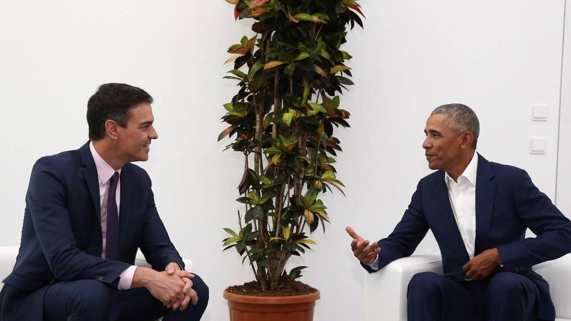 Sánchez y Obama abordan los retos de los jóvenes y la lucha por la igualdad