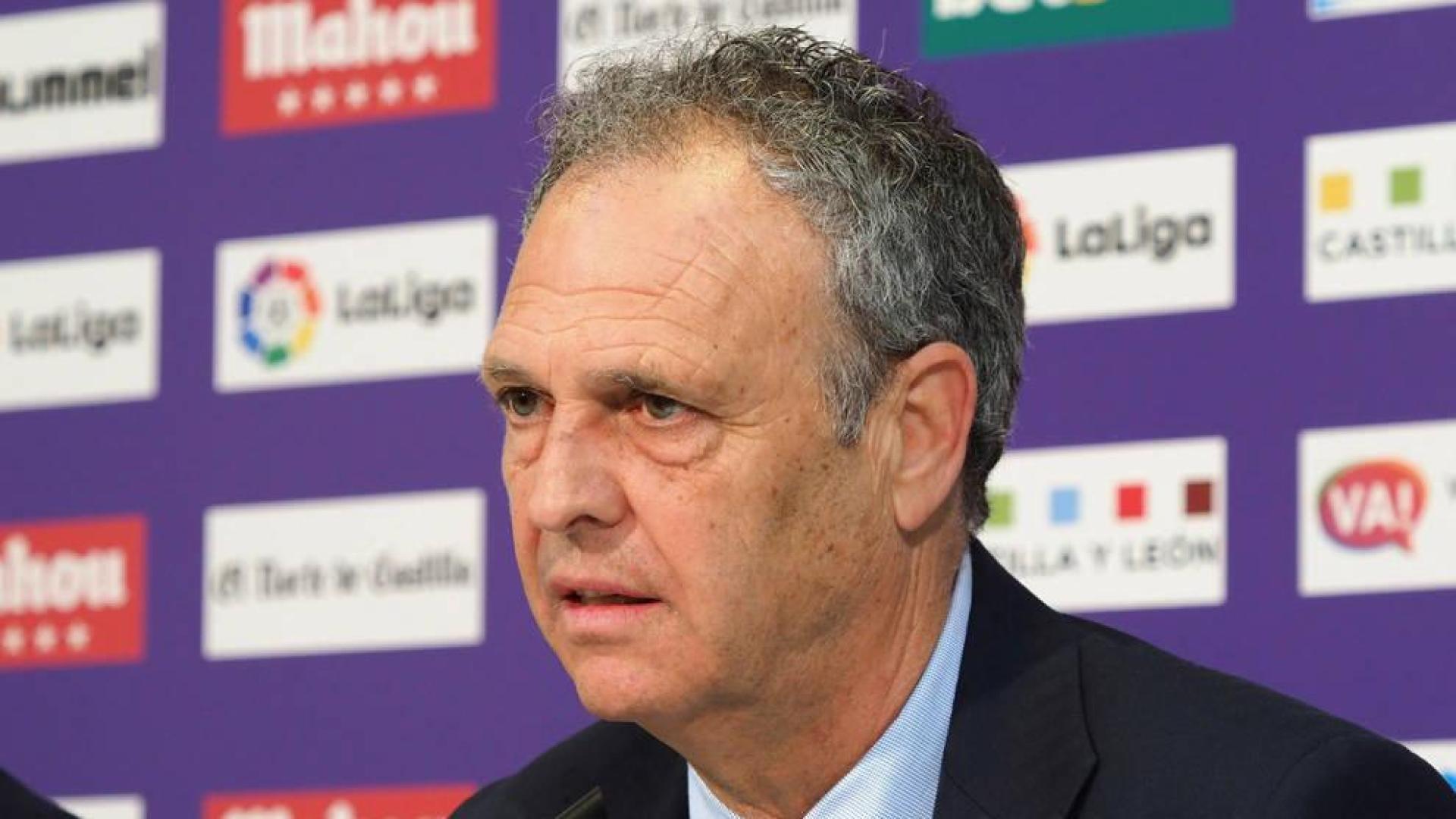 Caparrós anuncia que tiene leucemia crónica y que seguirá entrenando al Sevilla