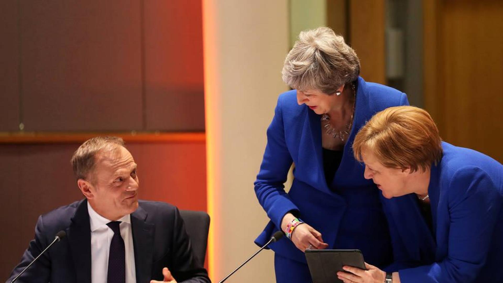 Francia rechaza una prórroga larga y pide garantías a Londres de no bloquear a la UE
