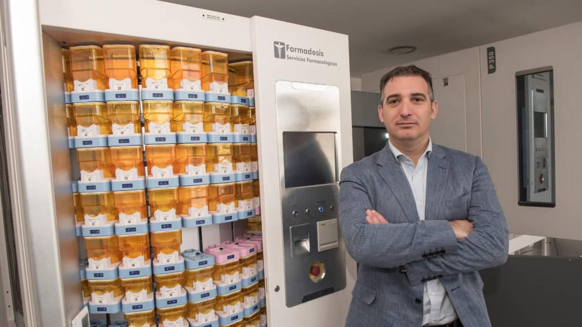 Farmadosis, una expendedora de pastillas que controla la medicación
