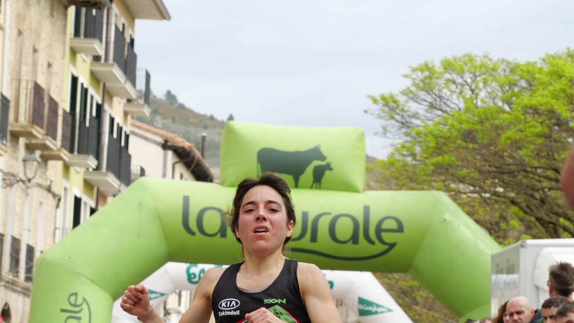 Miguel Aristu y Marta Malón se imponen en la XXX Carrera Popular Hiru-Herri
