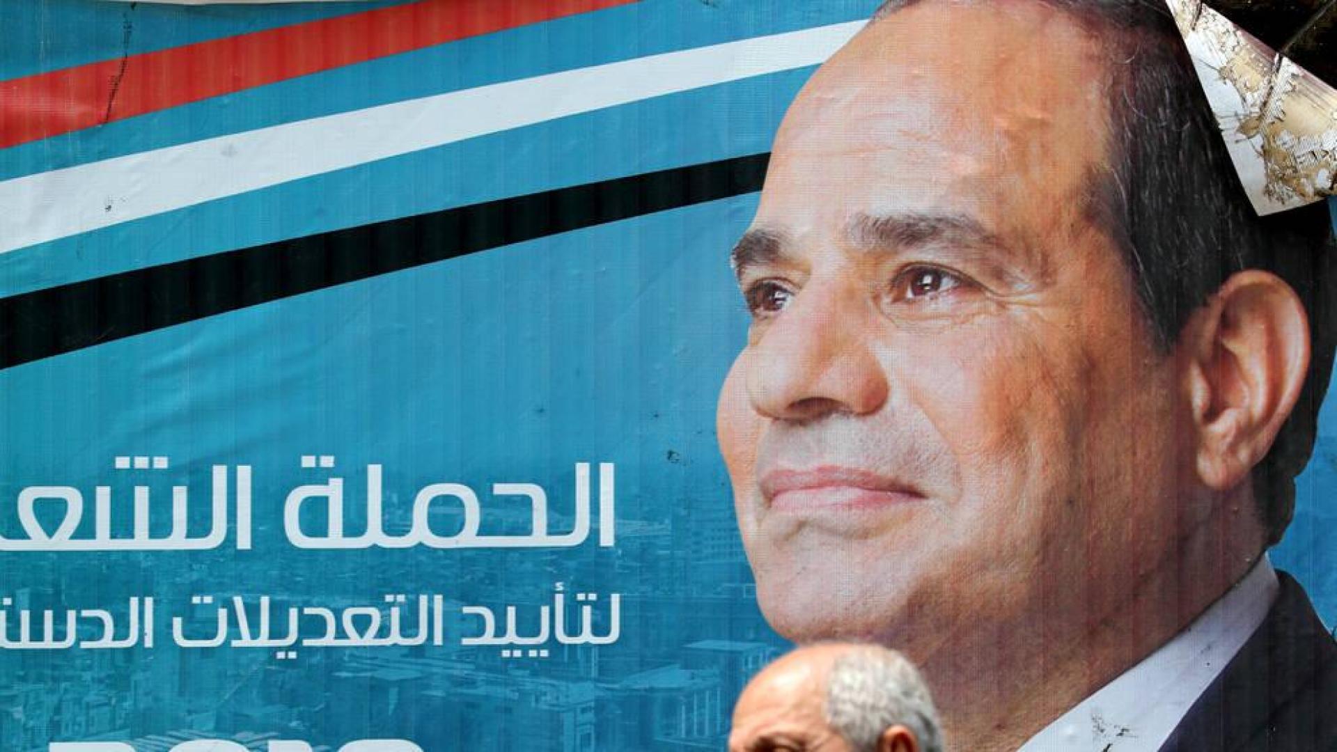 El Parlamento egipcio aprueba la reforma para blindar a Al Sisi hasta 2030