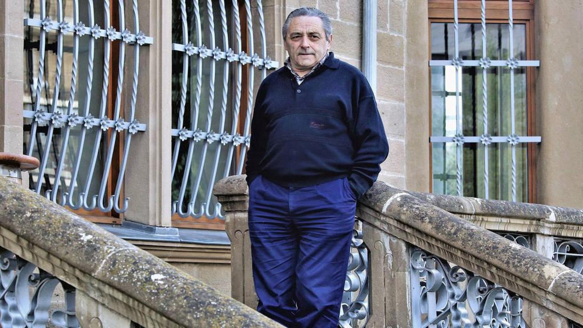 El cuidador de las mugas de Burlada