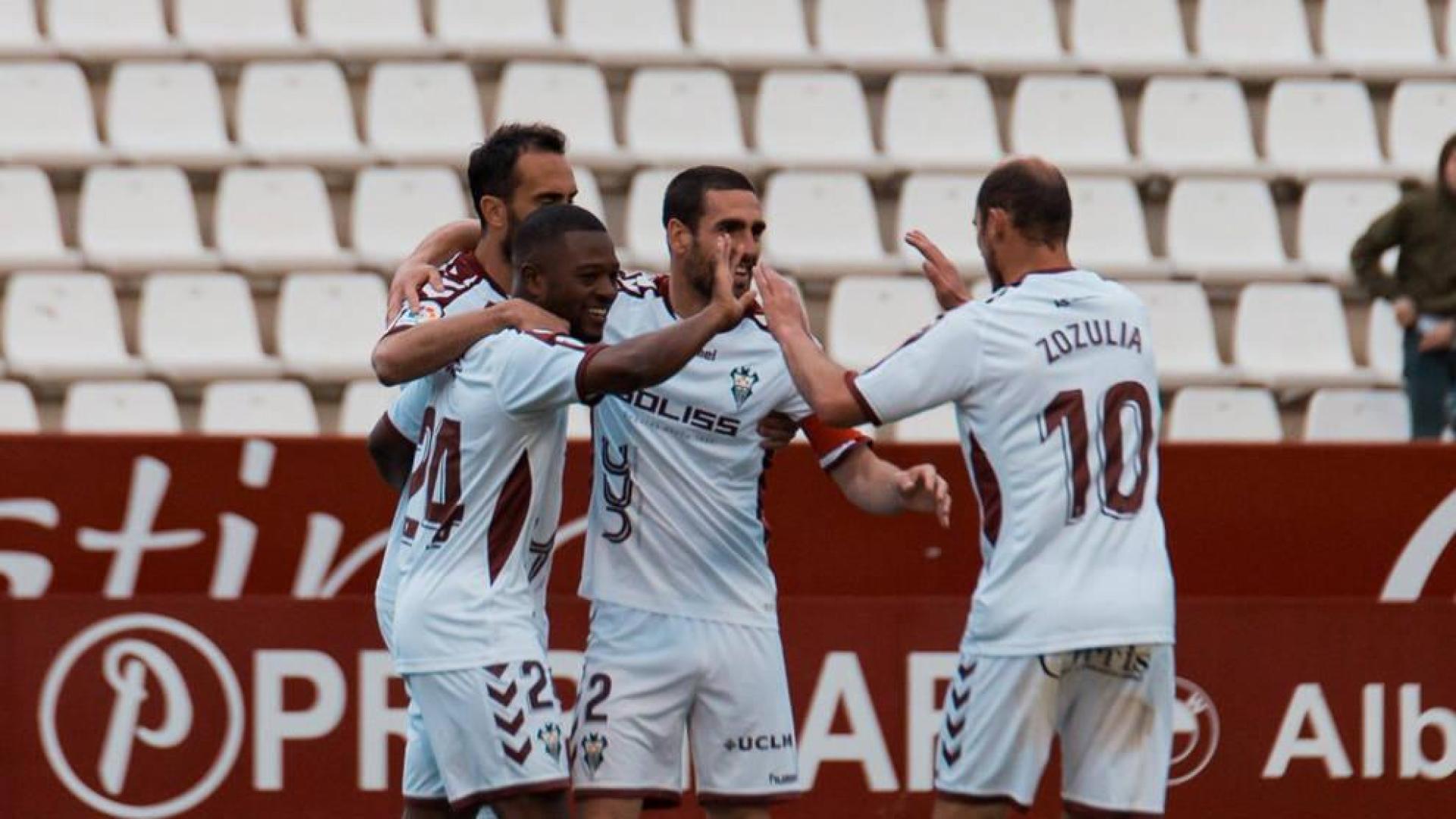 Albacete y Granada meten presión a Osasuna