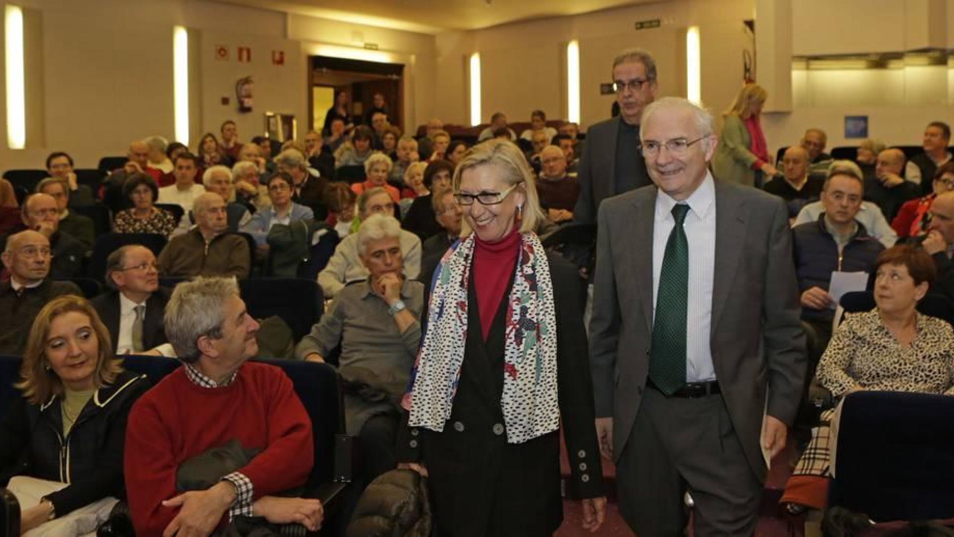 Santiago González: “Salvo sorpresa, gobernará Sánchez con los nacionalismos”