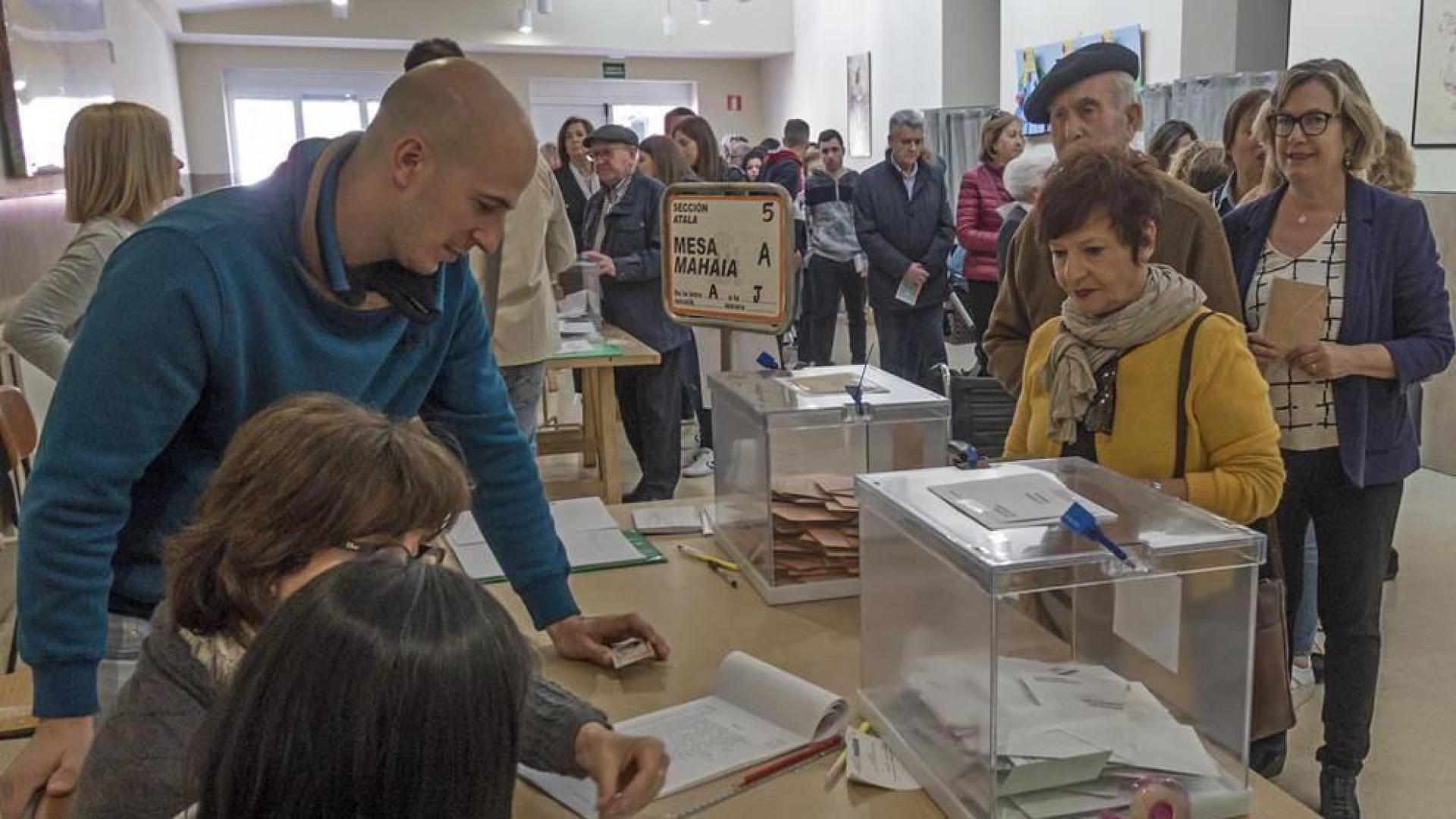 La participación a las 18 horas en Navarra es del 60,97%, casi 10 puntos más que en 2016