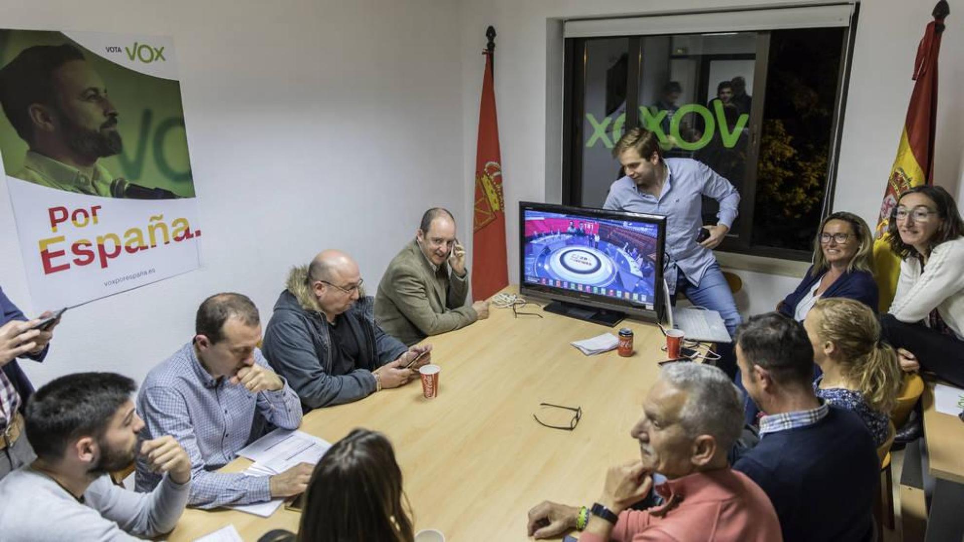Horno (Vox) califica los resultados de forma positiva a pesar de no haber logrado un diputado