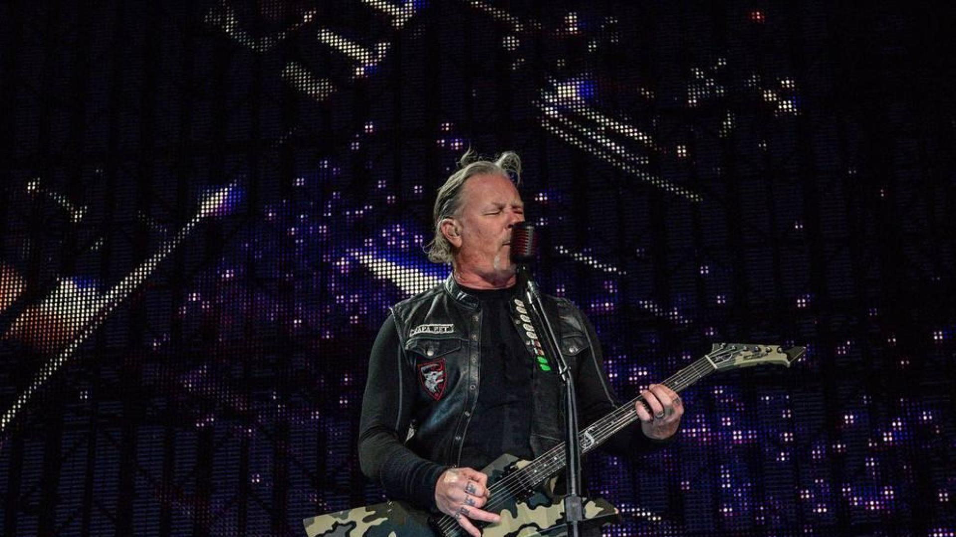 El concierto más multitudinario de Metallica en España, probablemente también uno de los más numerosos de su propia historia, se ha celebrado este viernes en Madrid ante 68.000 personas.
