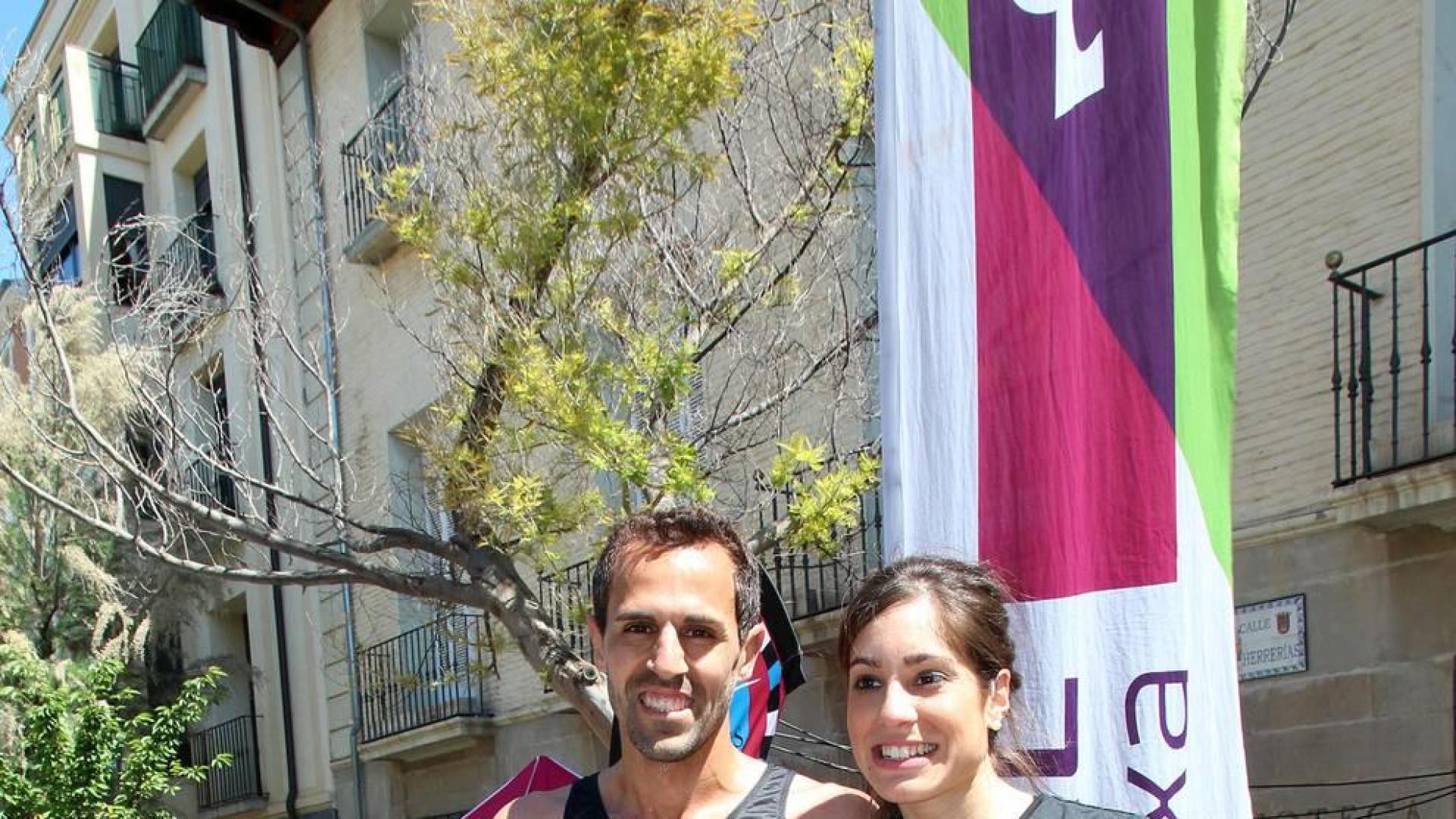 Muñoz y Carrera vencen en la Vuelta a la Mejana. Un total de 929 atletas participaron en la XXXIX edición de esta popular cita de la capital ribera