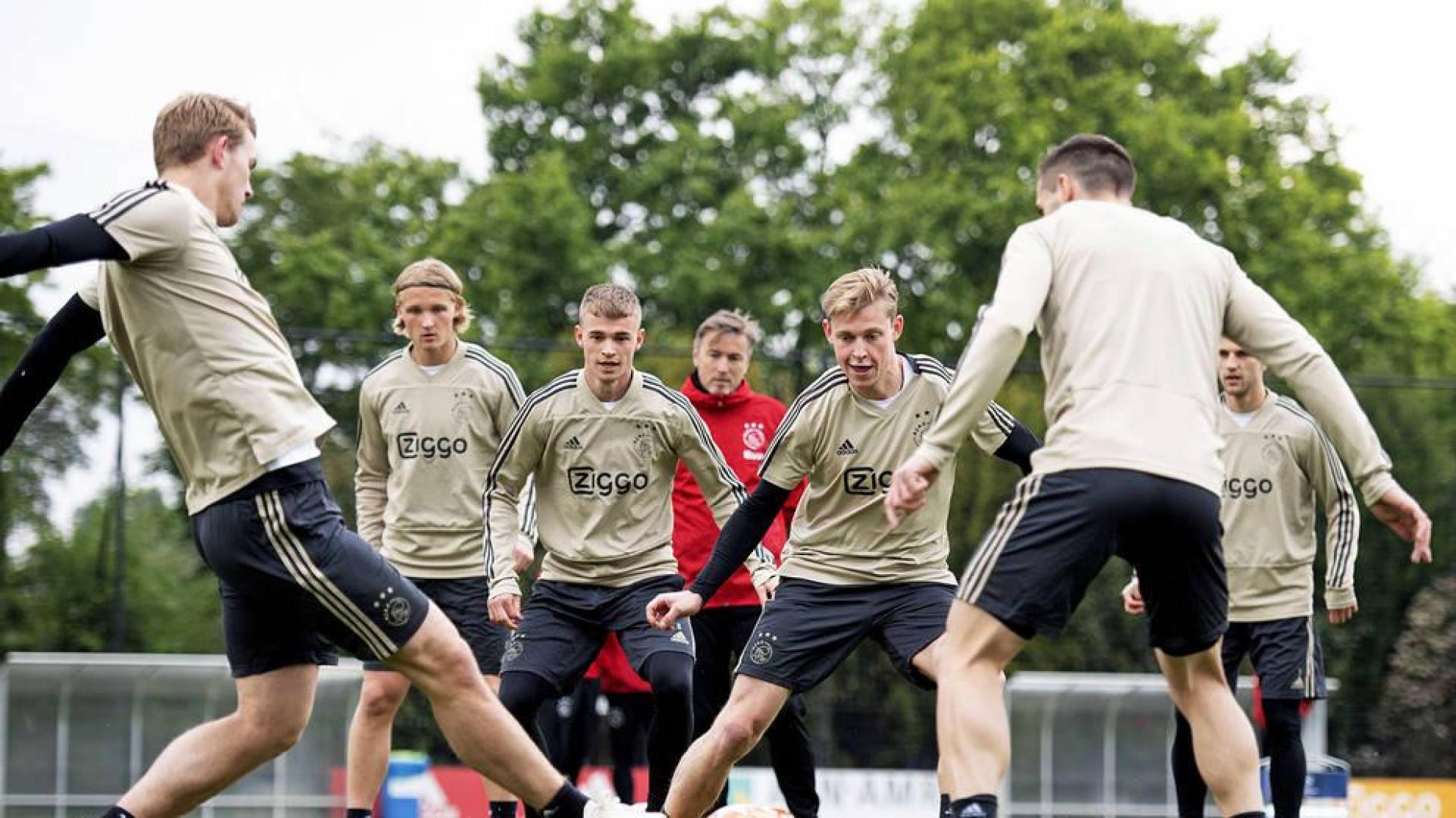 Ajax y Tottenham, ante 'su' partido del siglo