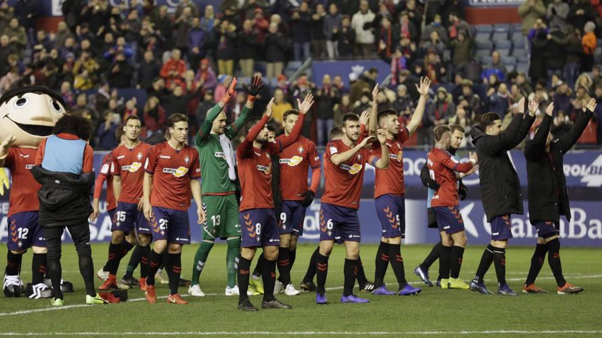 El estadio de El Sadar es el muro rojo de Europa