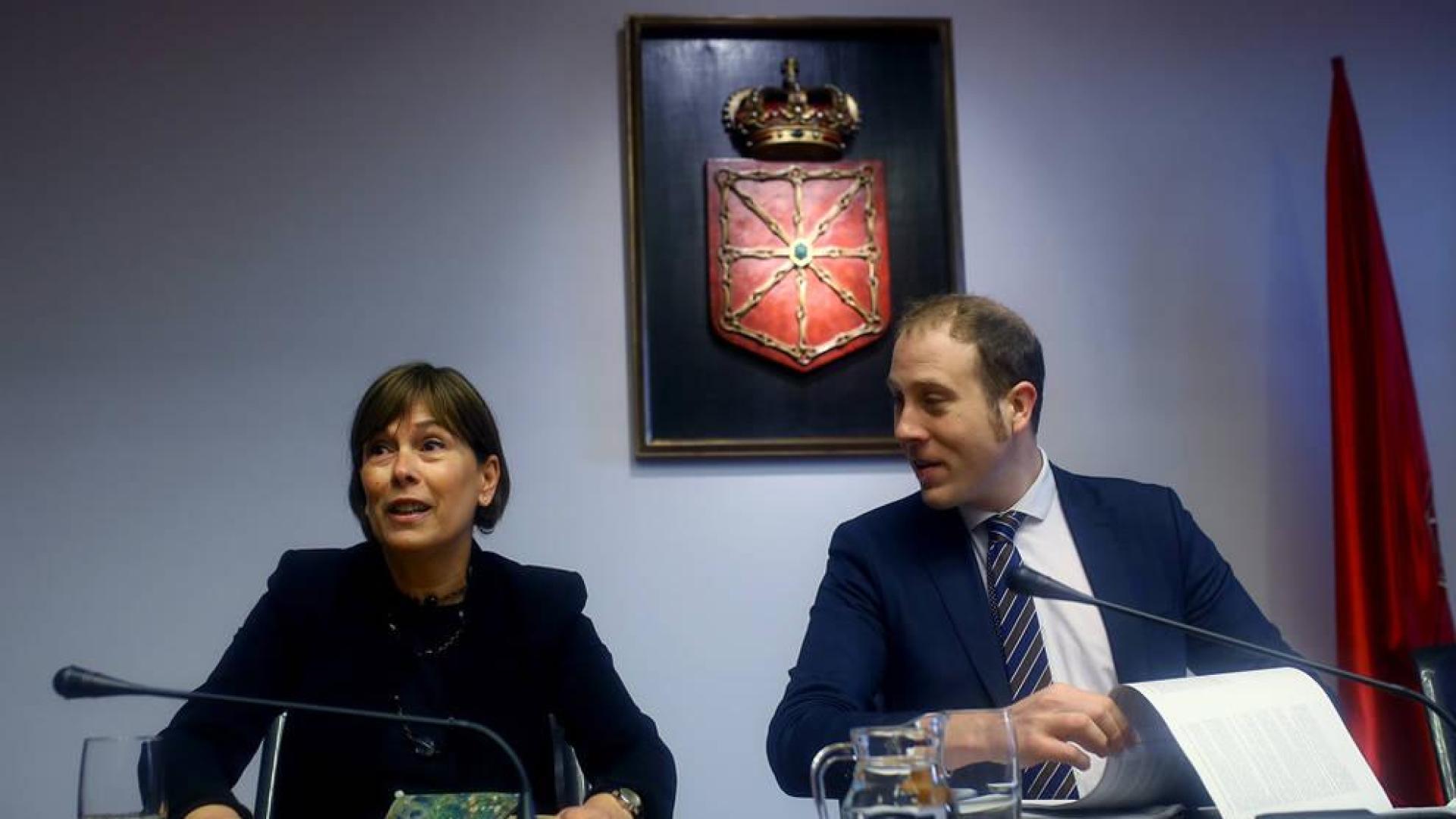 Barkos cuestiona las "formas" de Jokin Castiella al romper su DNI en un vídeo