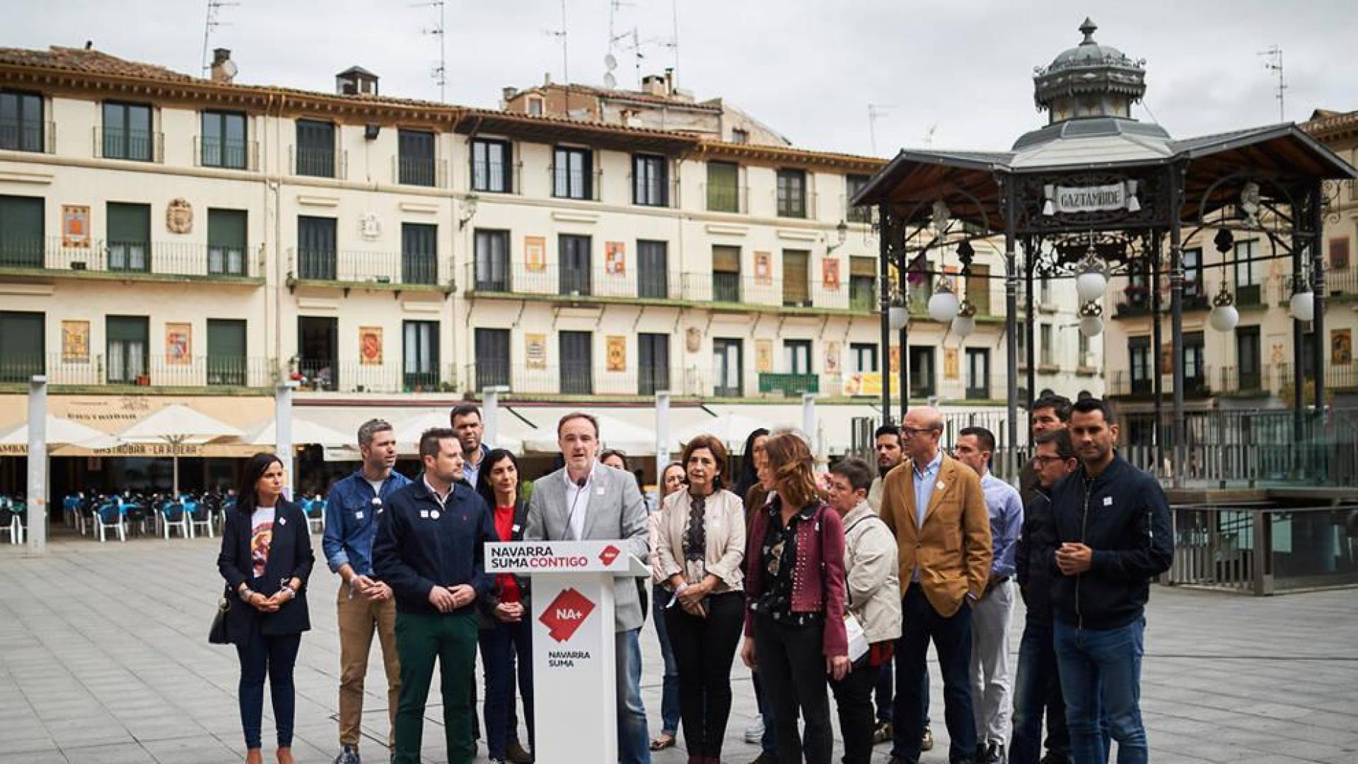 Esparza (Navarra Suma) apuesta por "ofrecer oportunidades a la Ribera"