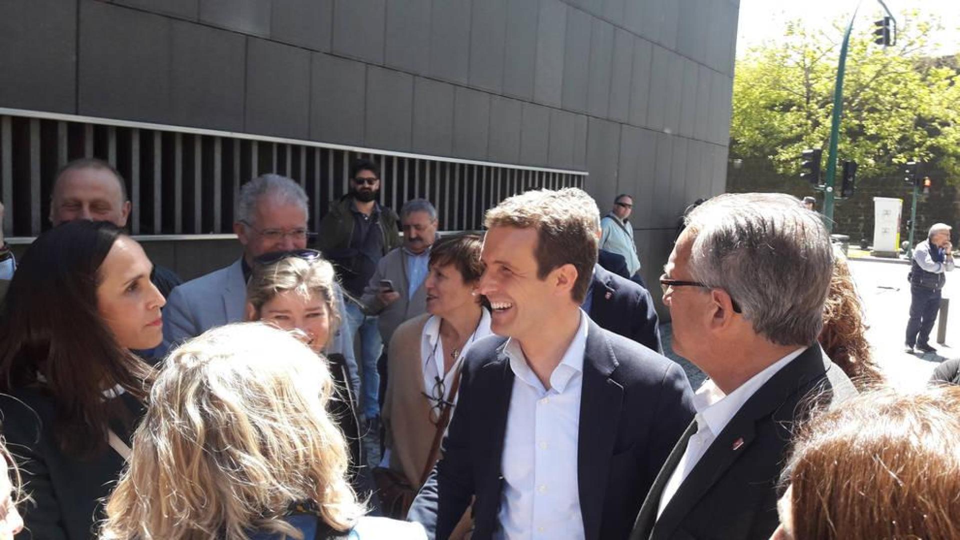 Casado dice que la "suma funciona" como muestra la coalición navarra
