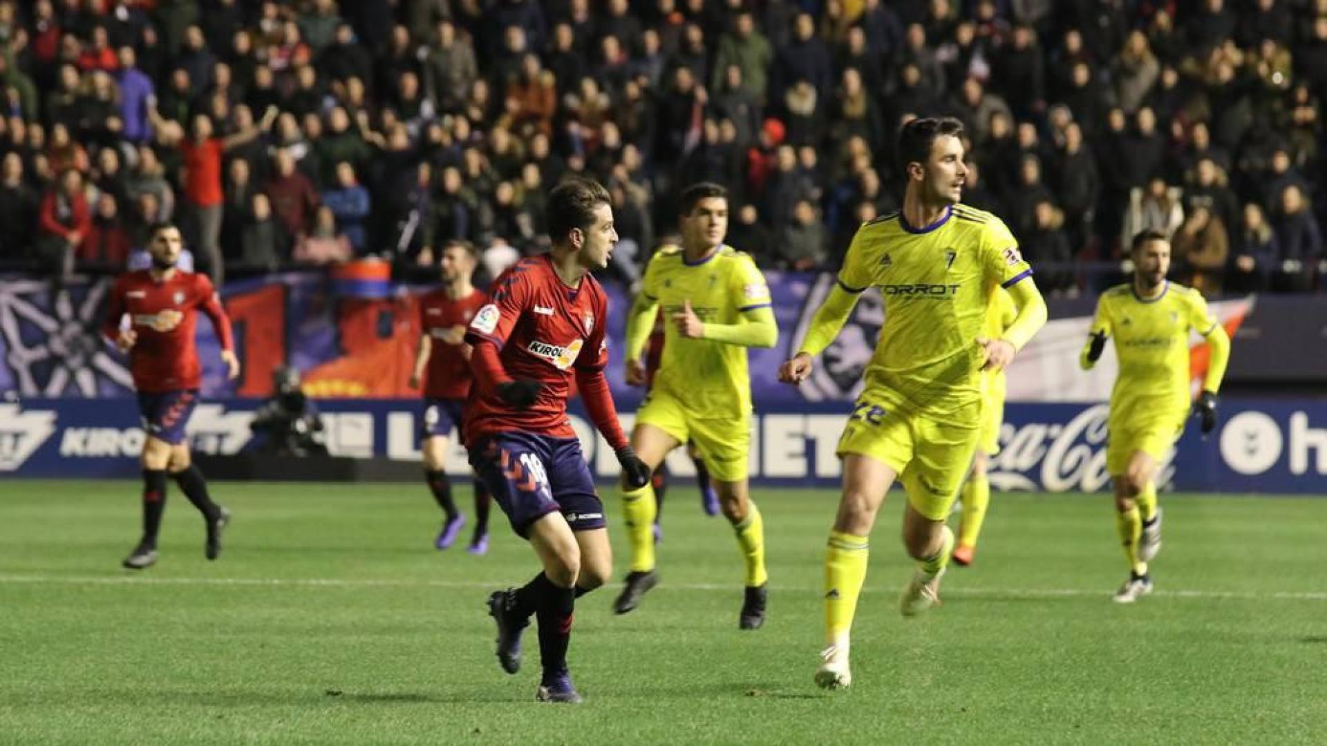 Imágenes del partido del Osasuna-Cádiz.