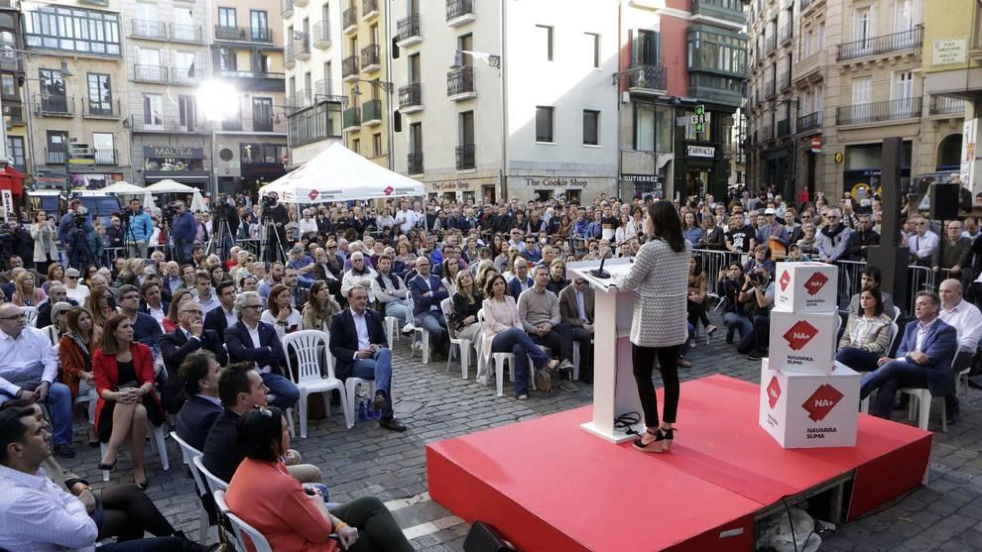 Arrimadas: “Navarra merece mucho más que ser sucursal del País Vasco”