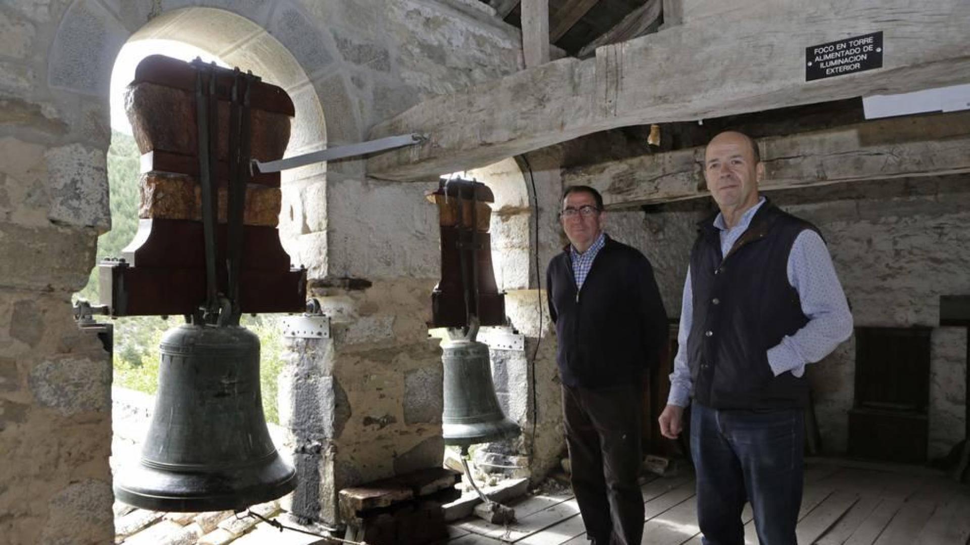 Los campaneros que mantienen la tradición en Elía