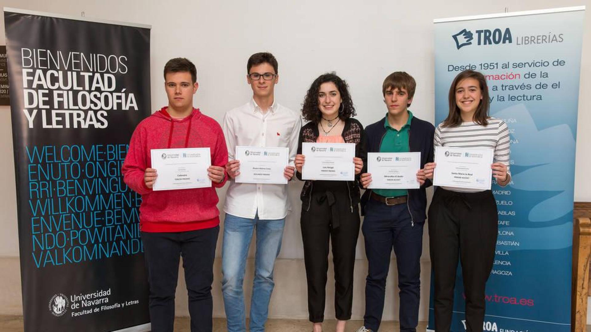 Elena Esteban, del colegio Luis Amigó, gana la VI Olimpiada de Historia de Navarra