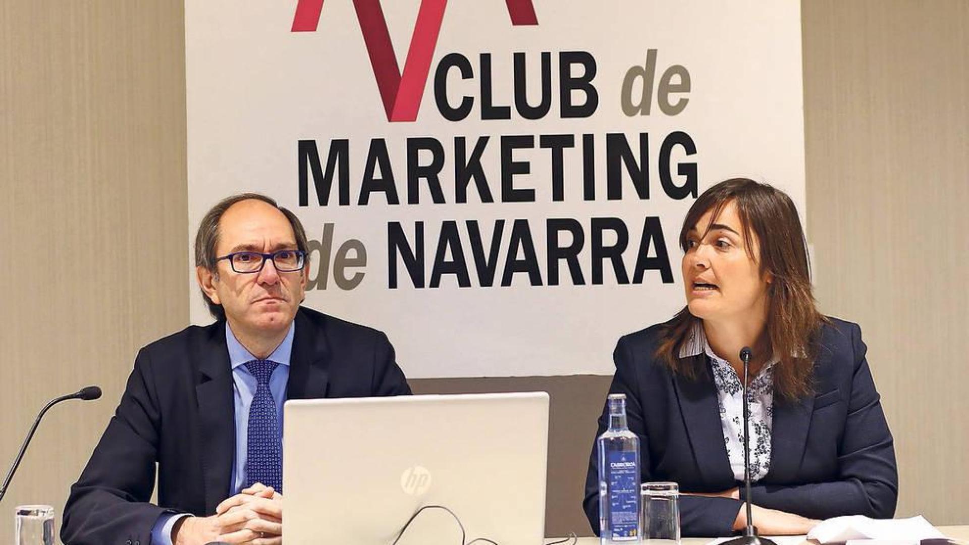 Descansos, WhatsApp y viajes en el registro horario