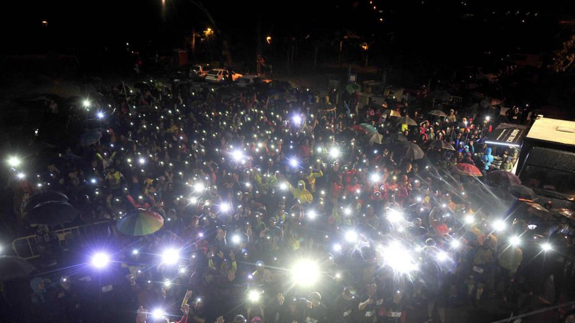 Funes celebra la II Carrera de las Luciérnagas con 800 participantes