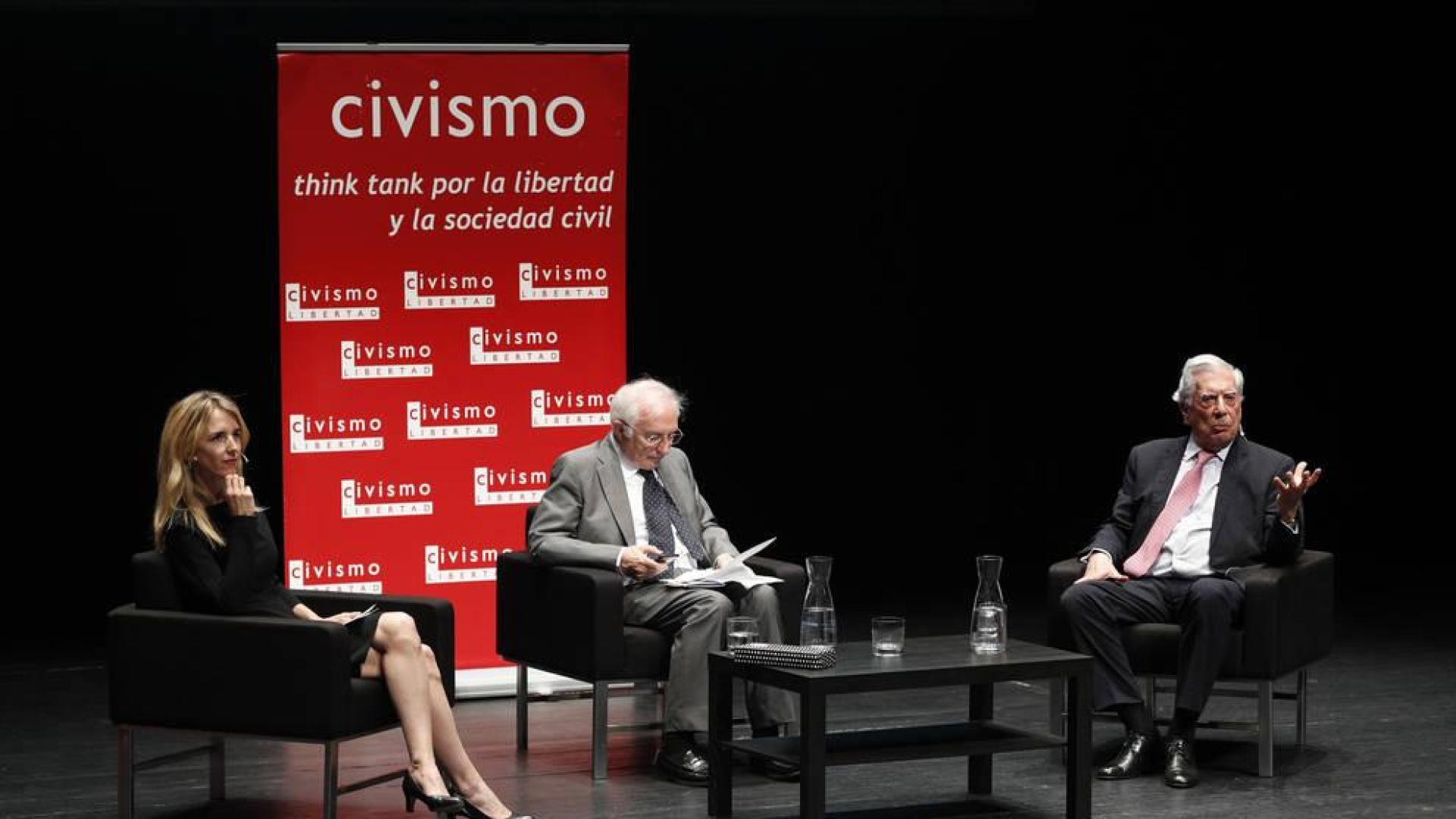 Vargas Llosa, en Pamplona: "El nacionalismo es el gran enemigo al que tenemos que enfrentarnos con ideas"