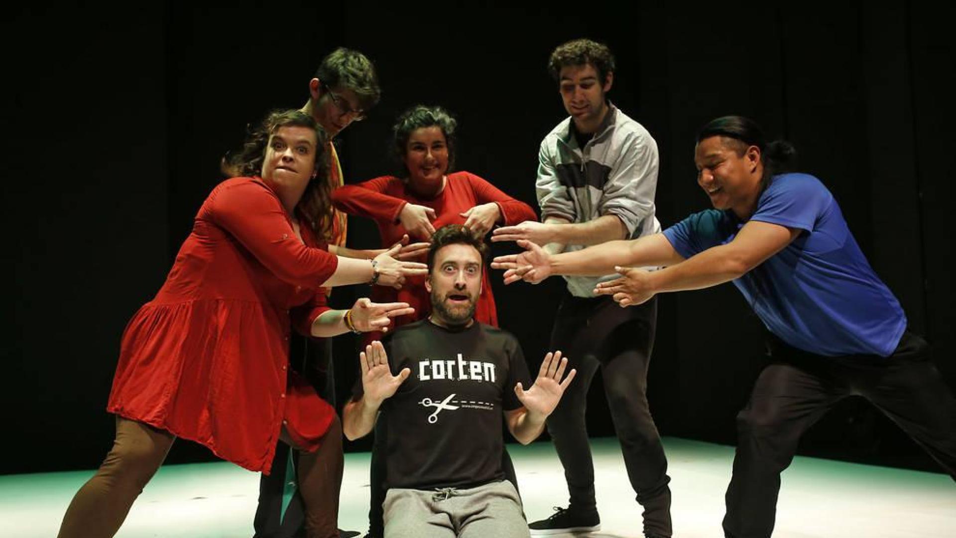 La ENT agita un cóctel de humor y creatividad con 'Gracias a la vida'