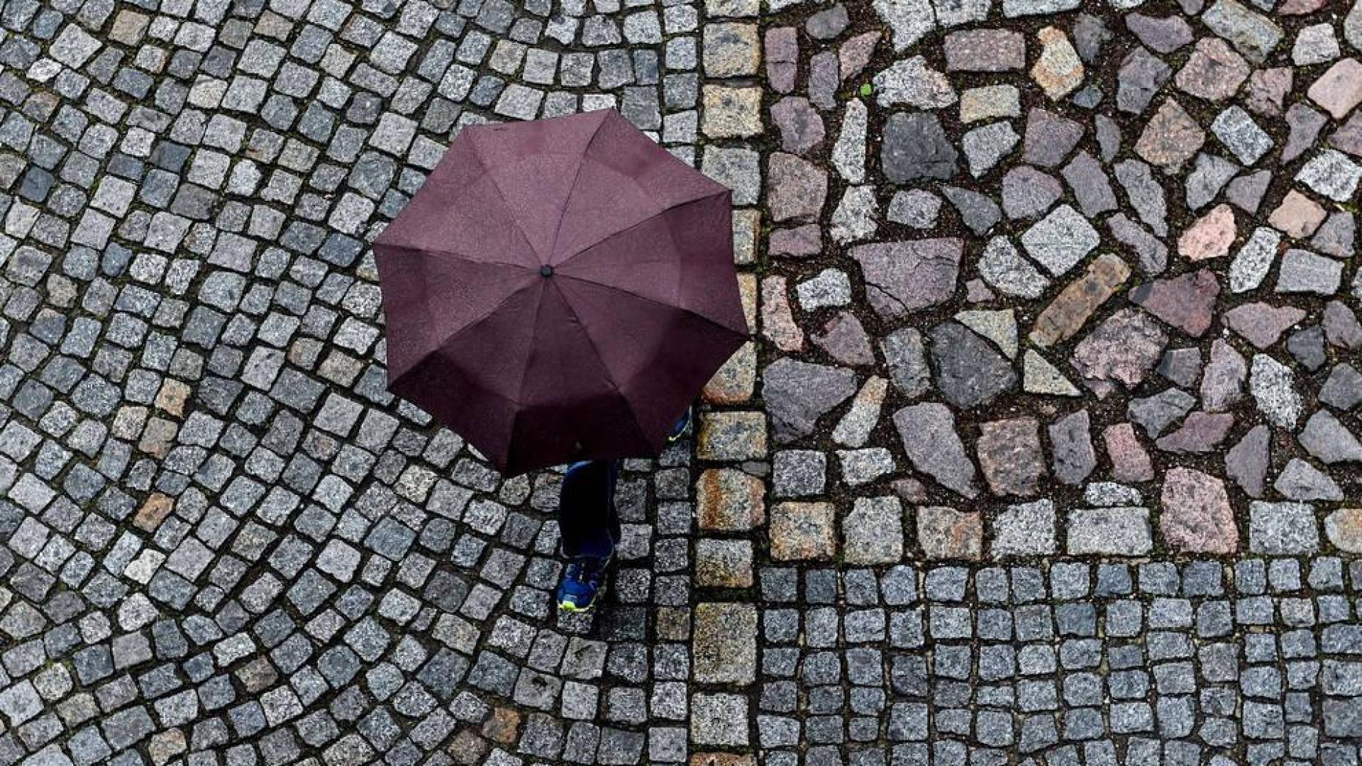 El tiempo refrescará el fin de semana, con lluvia en el norte