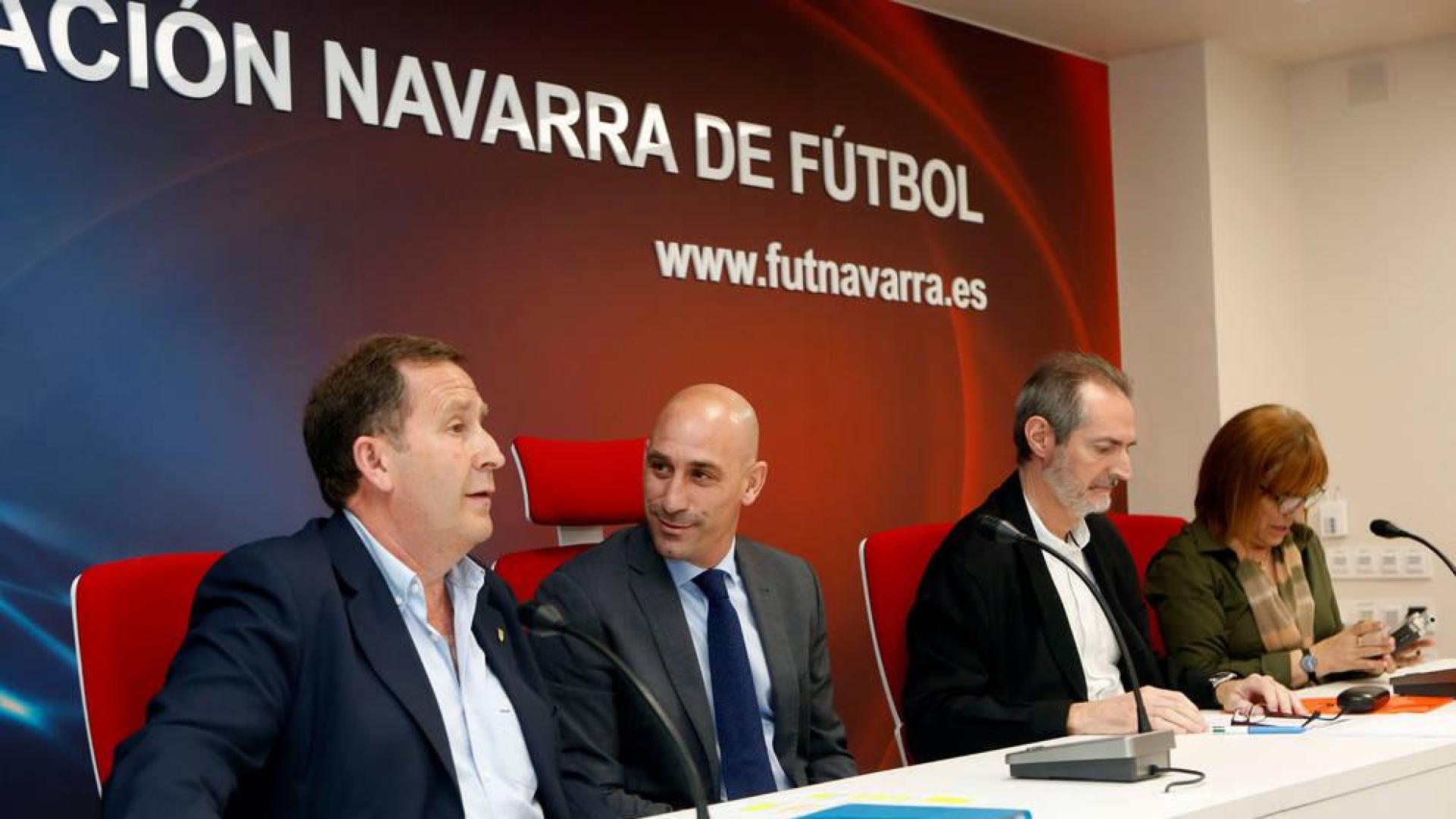 La FNF se profesionalizará con la subvención de Rubiales
